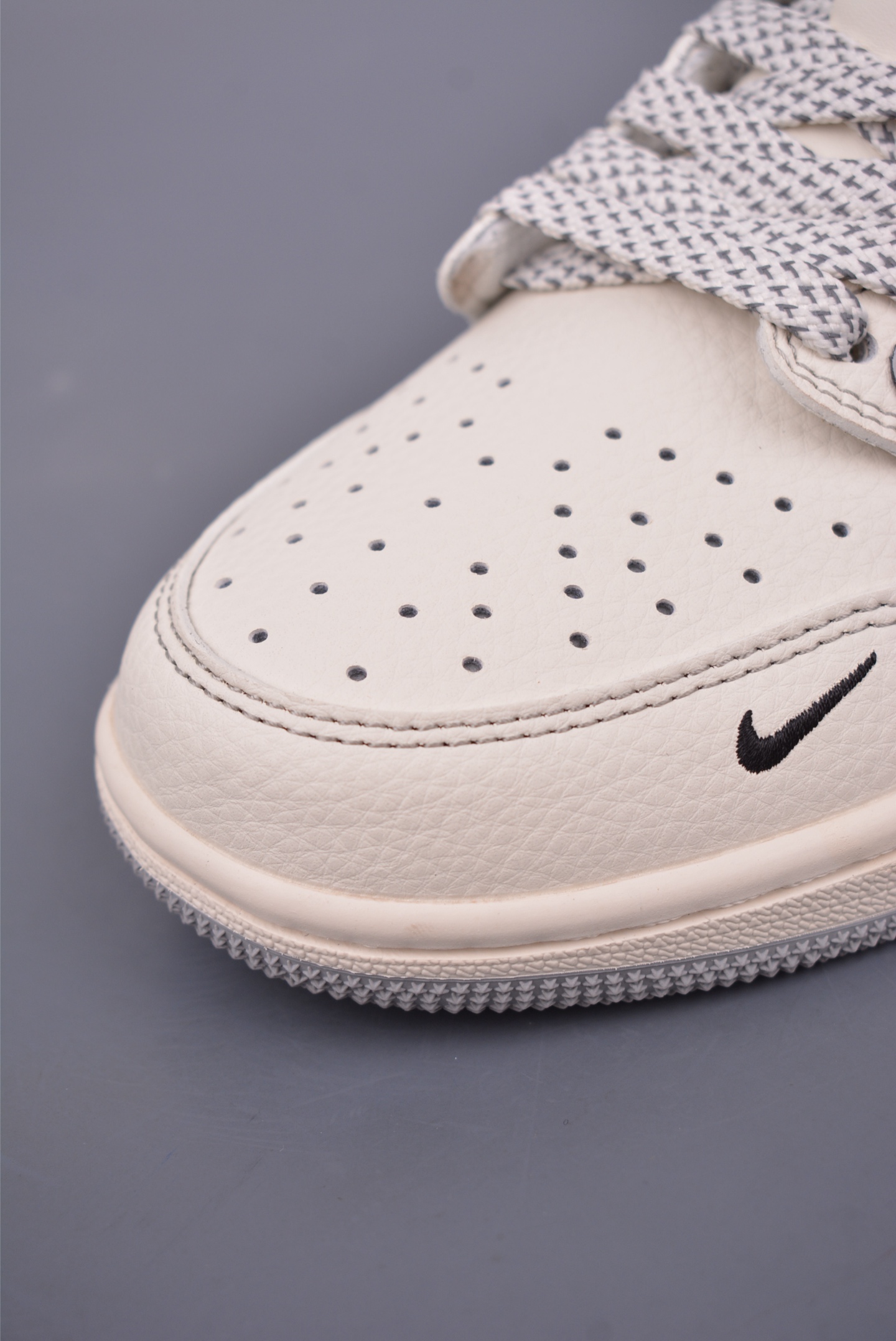 Fragment x Travis Scott x Stussy Air Jordan 1 Low - Limited Edition Sneaker 7 i1747526271192 6001 0 5