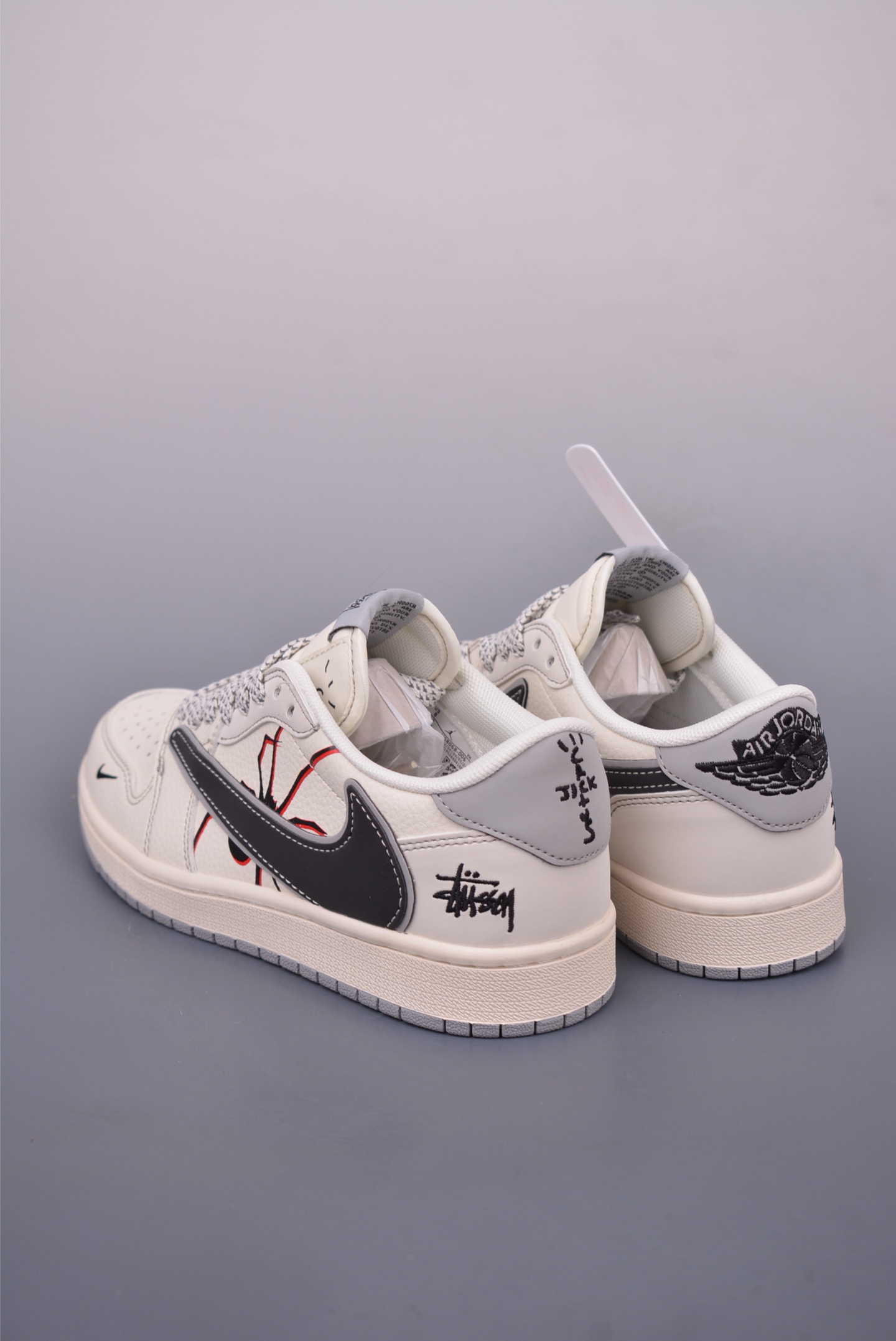 Fragment x Travis Scott x Stussy Air Jordan 1 Low - Limited Edition Sneaker 3 i1747526271232 3999 0 1