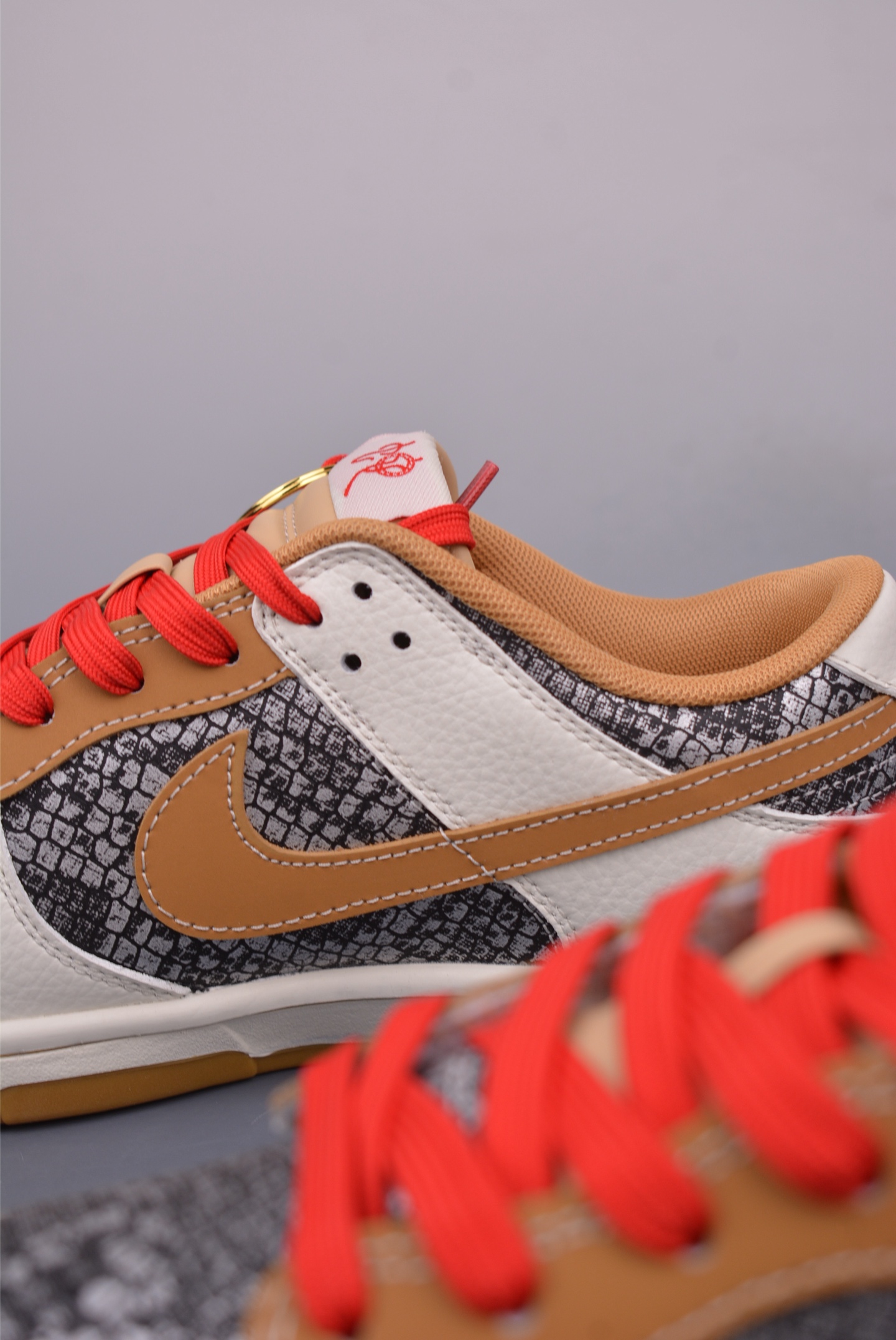 Nike SB Dunk Low DIY Custom Sneakers - Premium Leather, Perfect Detailing 9 i1747526616223 1431 0 7