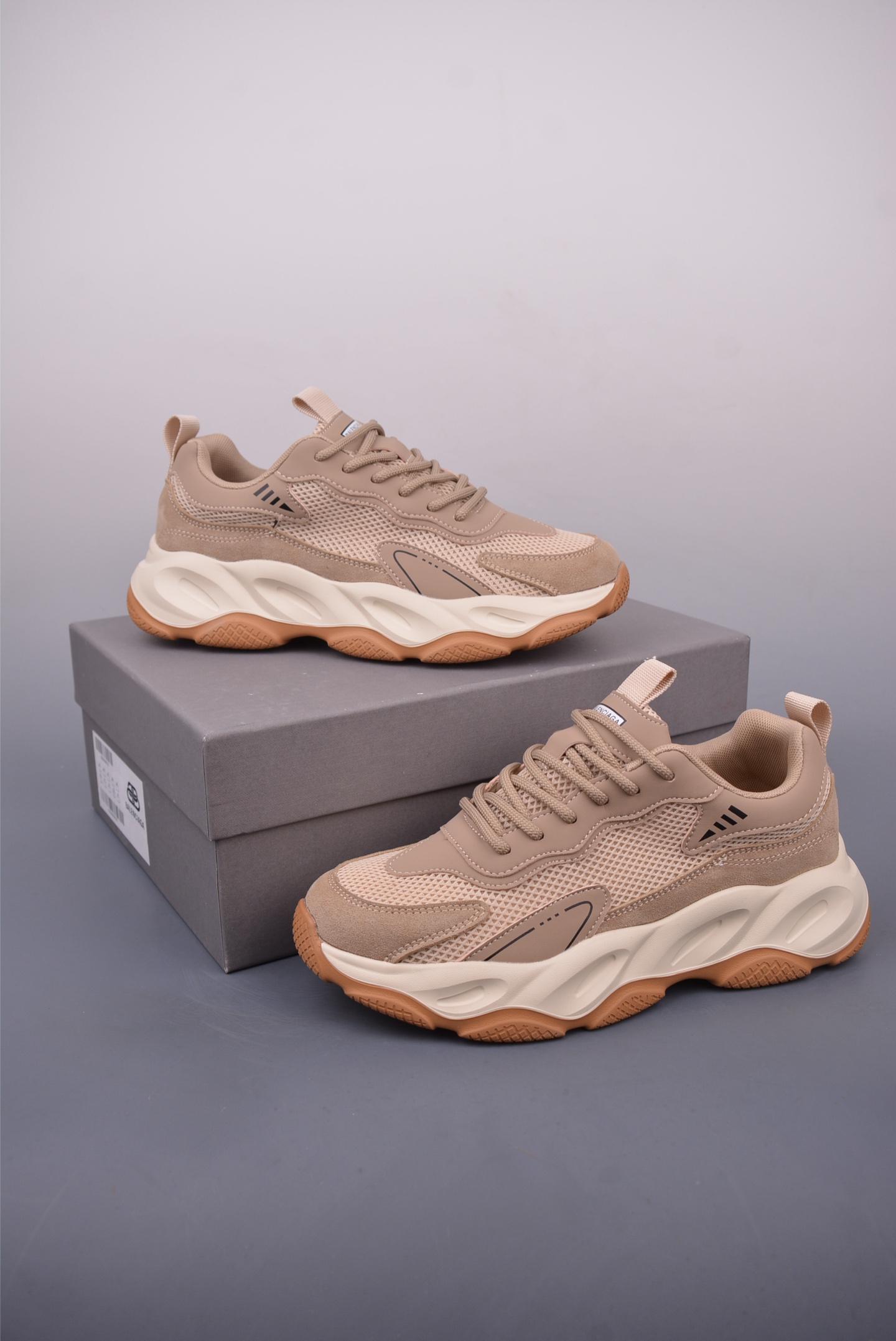 Balenciaga Inspired 23SS Beige Chunky Sneakers - Low Top Fashion Shoes