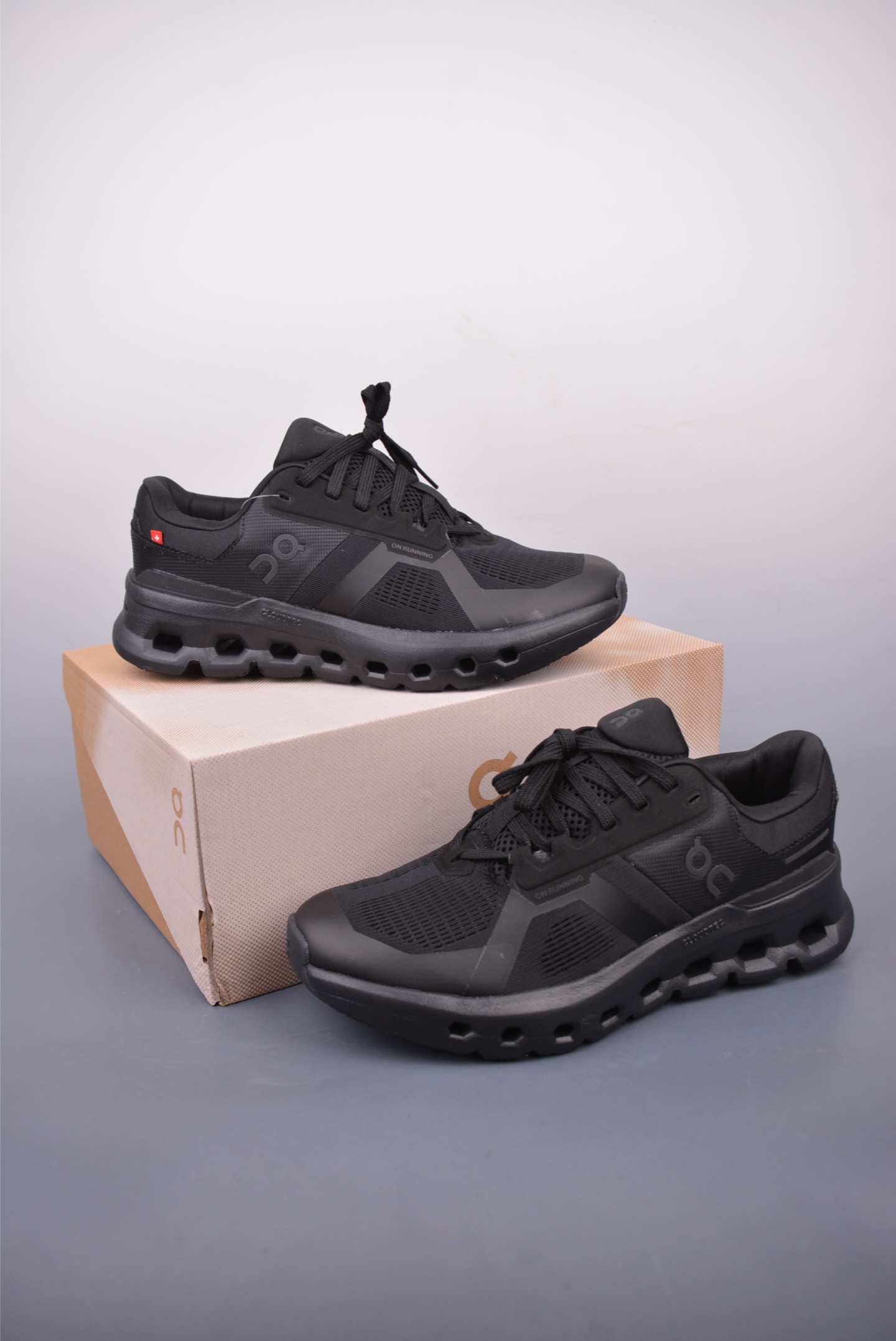 On Running Cloudtilt: Loewe Inspired Outdoor Streetwear Sneakers 6 i1747601336636 8043 0 4