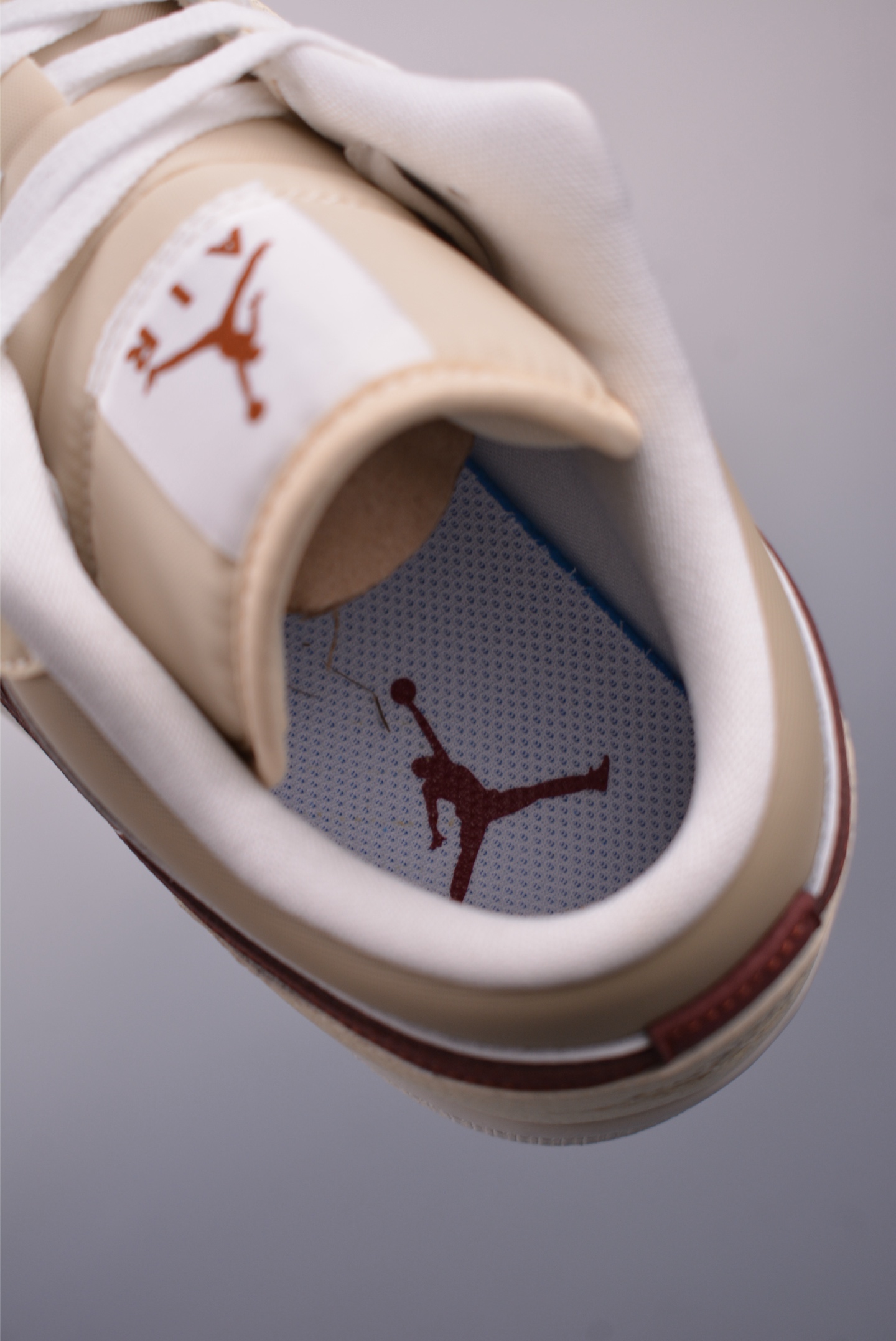 200 Air Jordan 1 Low 米白红 AJ1乔1低帮休闲板鞋 HV6530-100