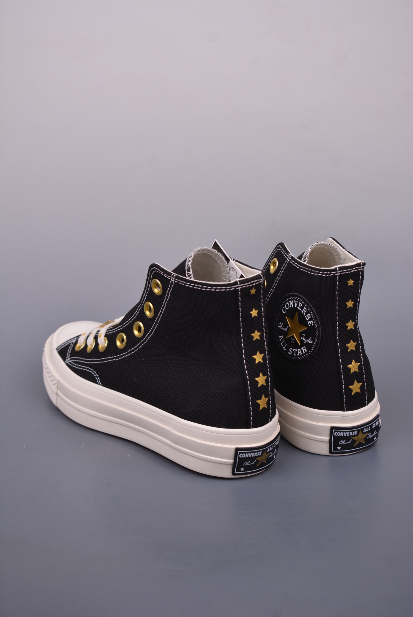 Converse Chuck 1970s Star Sneakers - Classic Style with Unique Star Accents 2 i1747606348705 3036 0 1