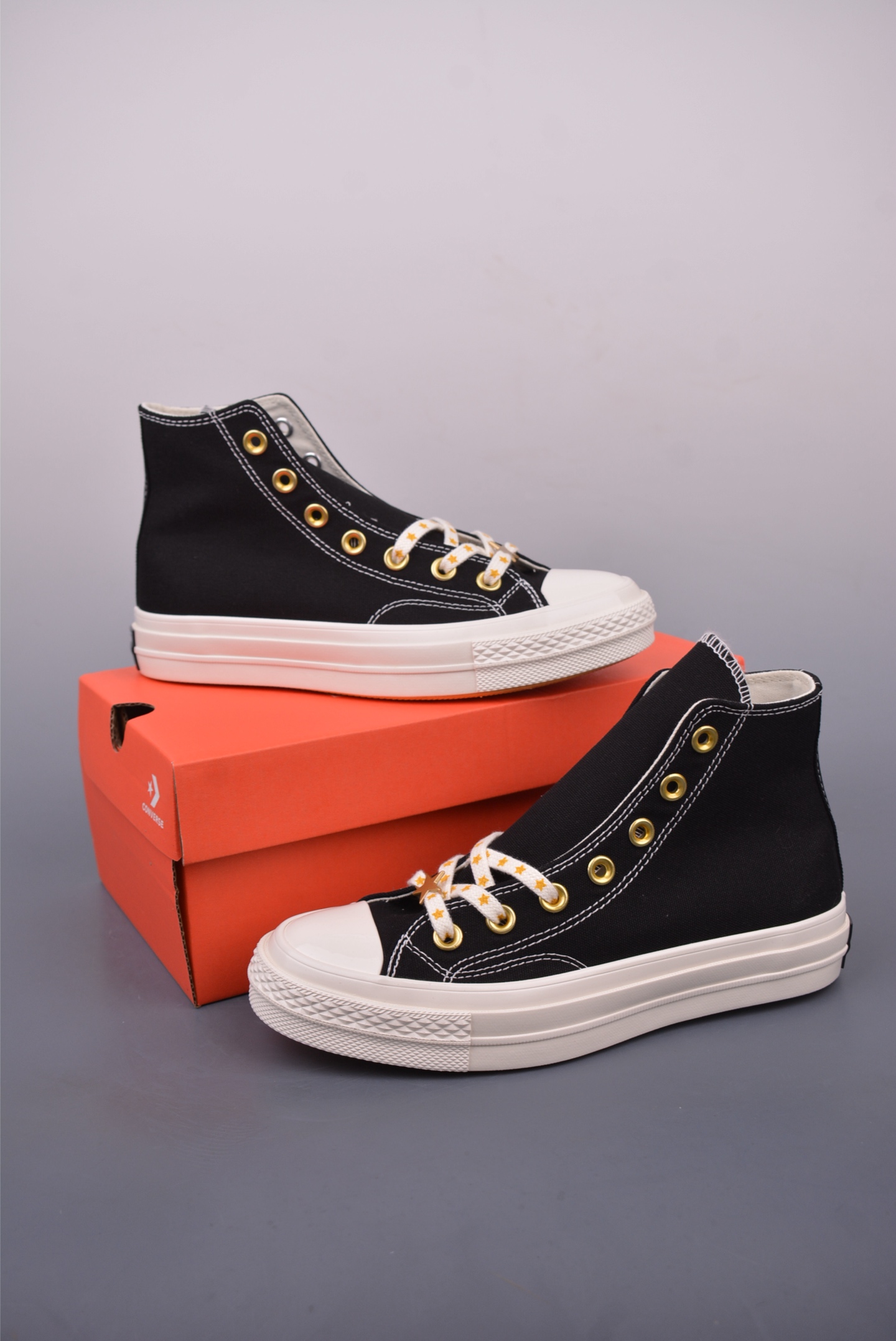 Converse Chuck 1970s Star Sneakers - Classic Style with Unique Star Accents 5 i1747606355198 1937 0 4