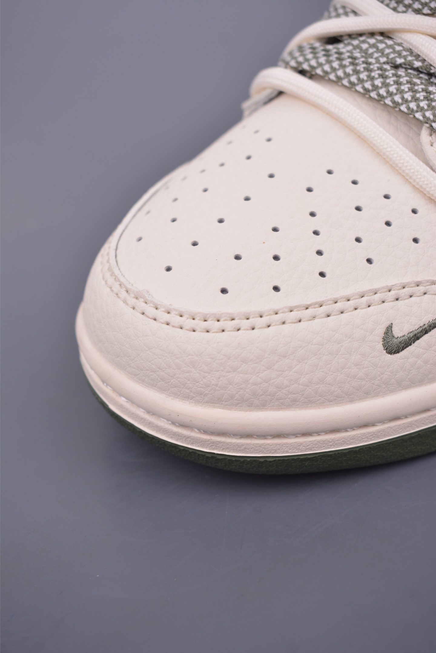 300 Nike SB Dunk Low Supreme联名 解构抽绳鞋带 DM6868-081