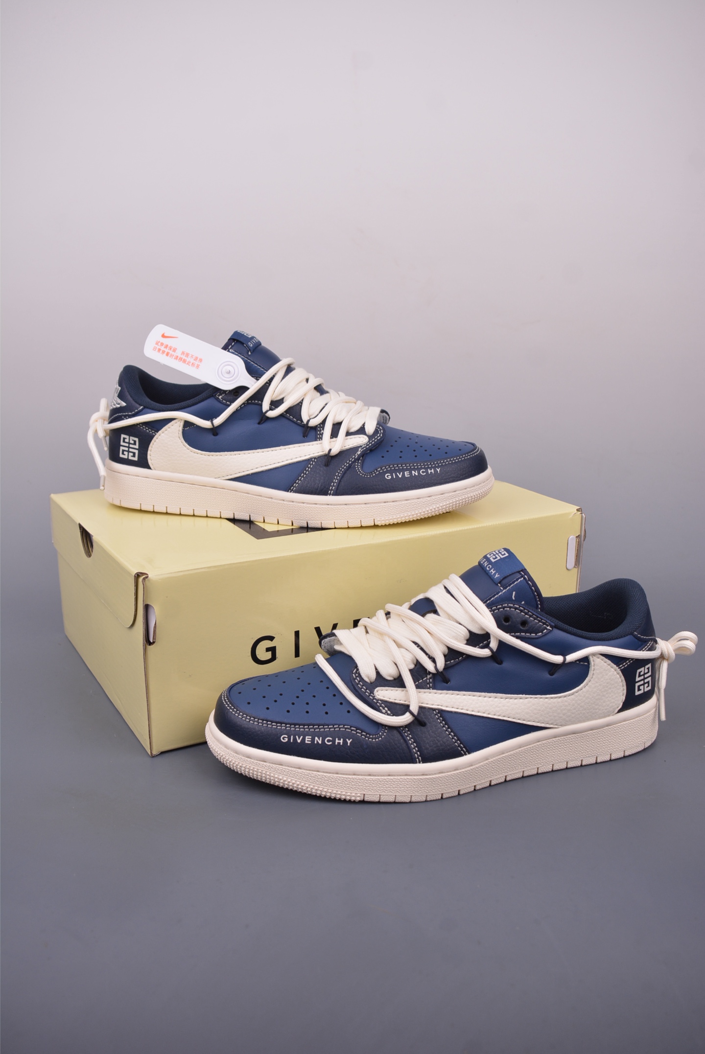 300 Nike Jordan Air Jordan 1 Givechy联名 绑带解构 DM6868-105