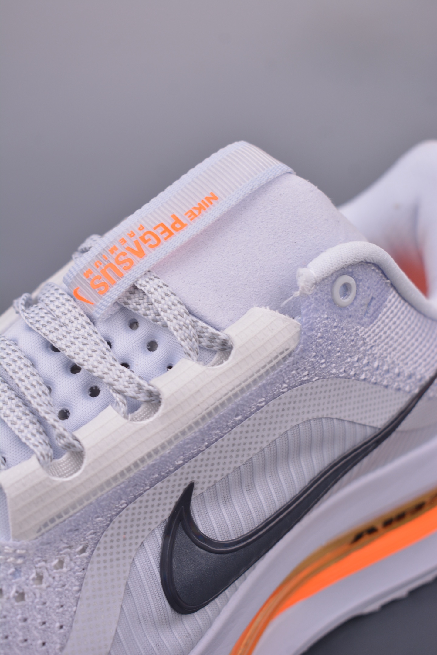 300 Nike Air Zoom Pegasus Premium 耐克网面全掌气垫缓震跑鞋 HQ2593-001