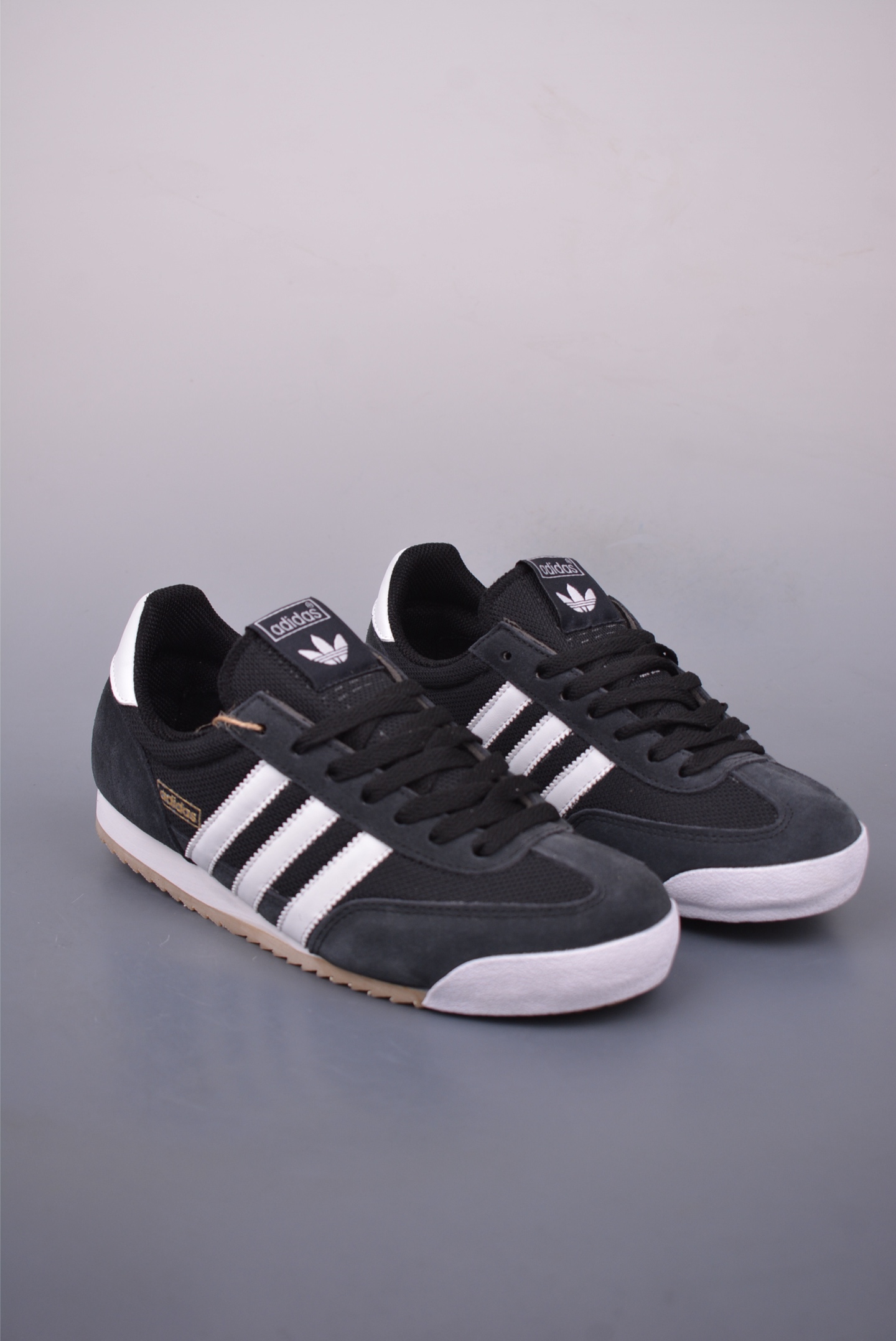 Adidas Originals R71 Retro Lightweight Sneakers - IH1324 - Versatile Style 1 i1747607265354 7253 0 0