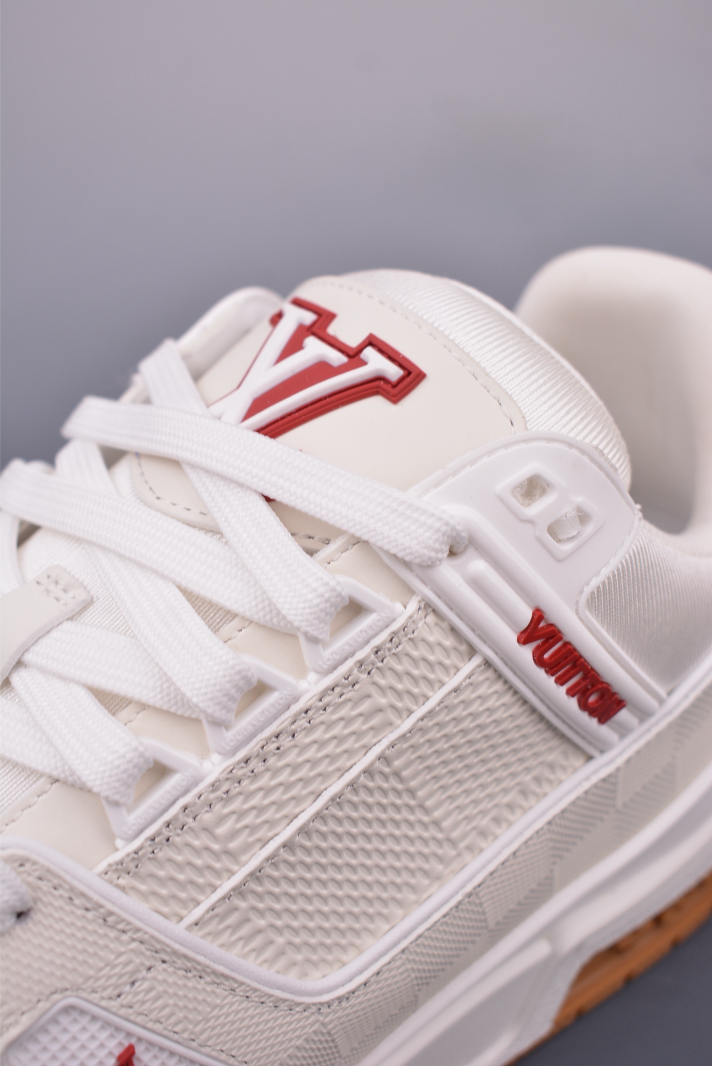 Louis Vuitton Trainer Limited Edition Sneakers - Stylish & Comfortable Design 8 i1747607327874 9697 0 6
