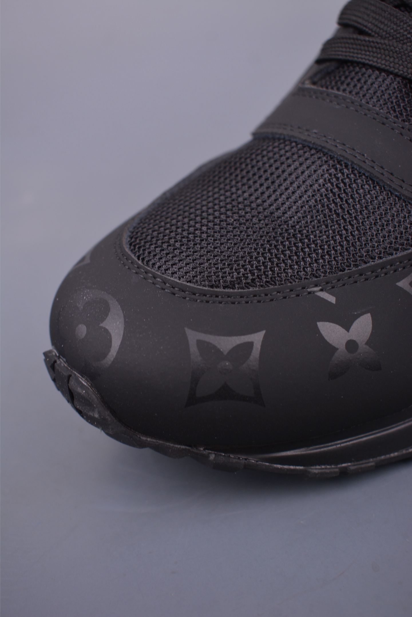 Louis Vuitton Archlight Sneakers: Leather Patchwork Retro Casual Shoes 6 i1747607579401 6798 0 5