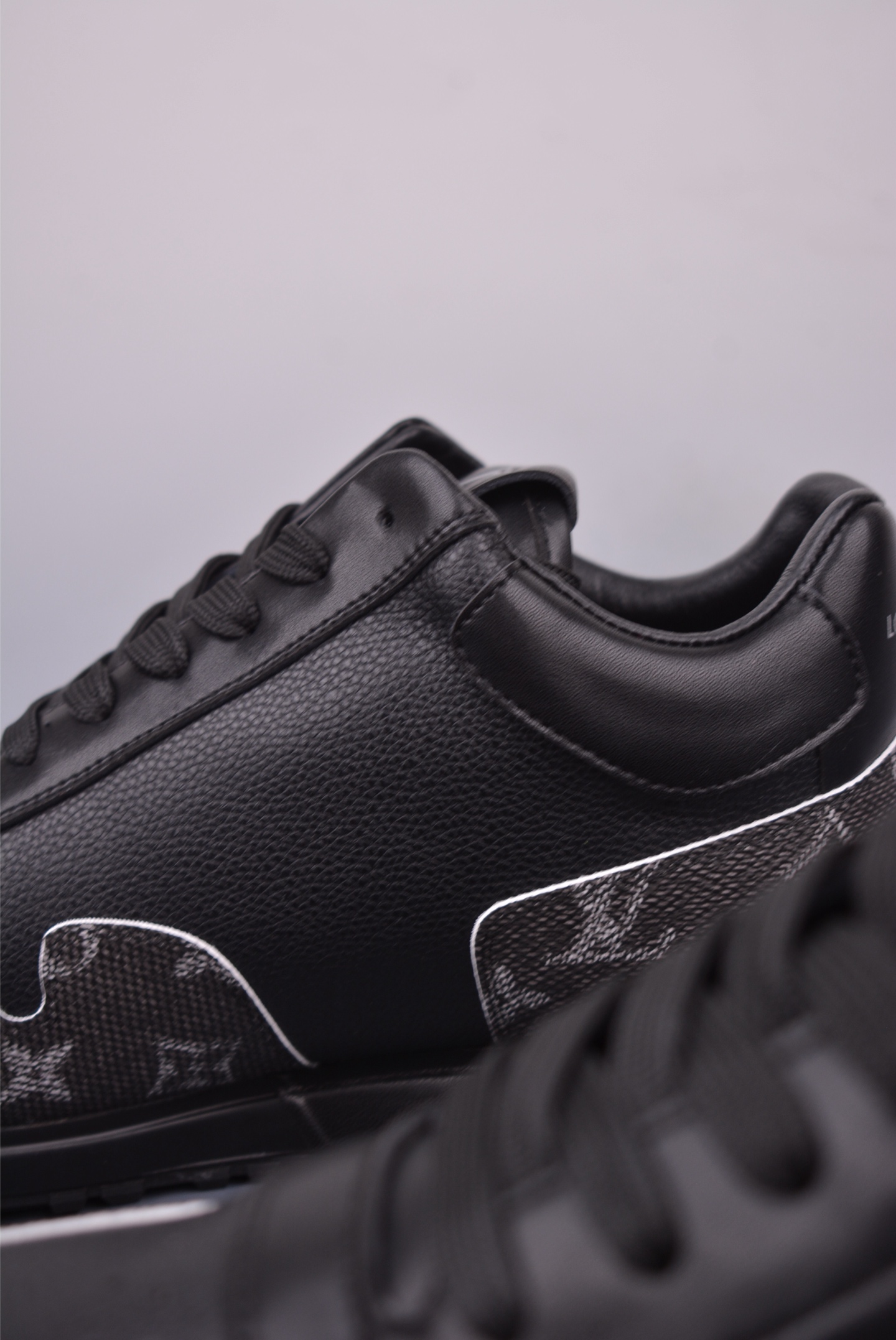 Louis Vuitton Archlight Sneakers: Leather, Color Block, Retro Style, Size 39-45 8 i1747607612557 8841 0 7