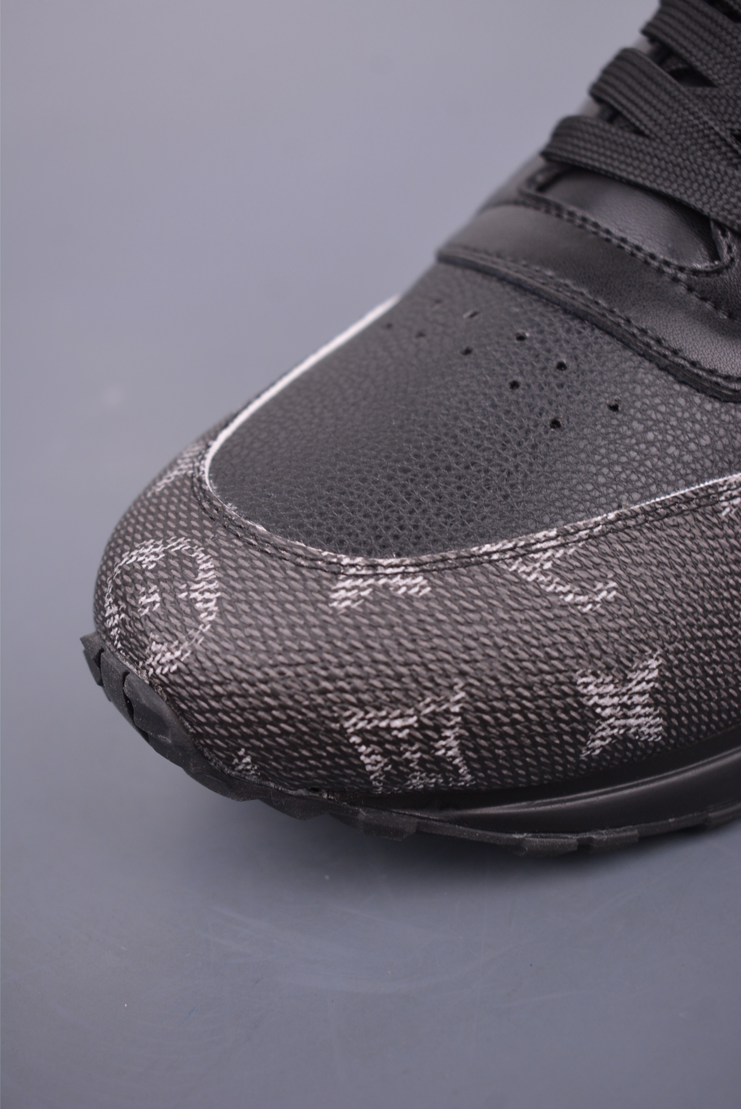 Louis Vuitton Archlight Sneakers: Leather, Color Block, Retro Style, Size 39-45 6 i1747607617829 4078 0 5