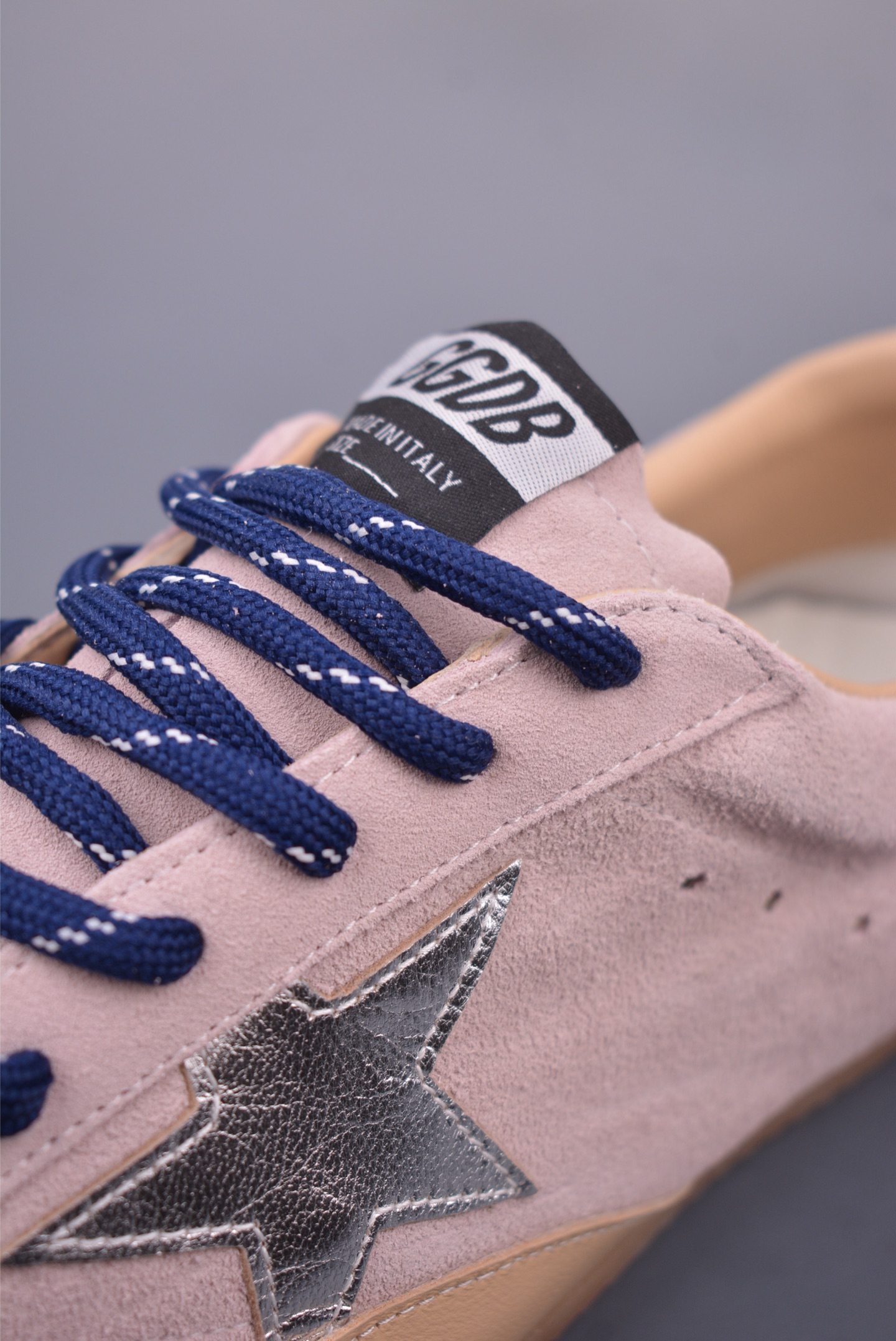 Golden Goose True Star Sneakers - Pink Suede with Silver Star Detail 7 i1747691776133 9120 0 6