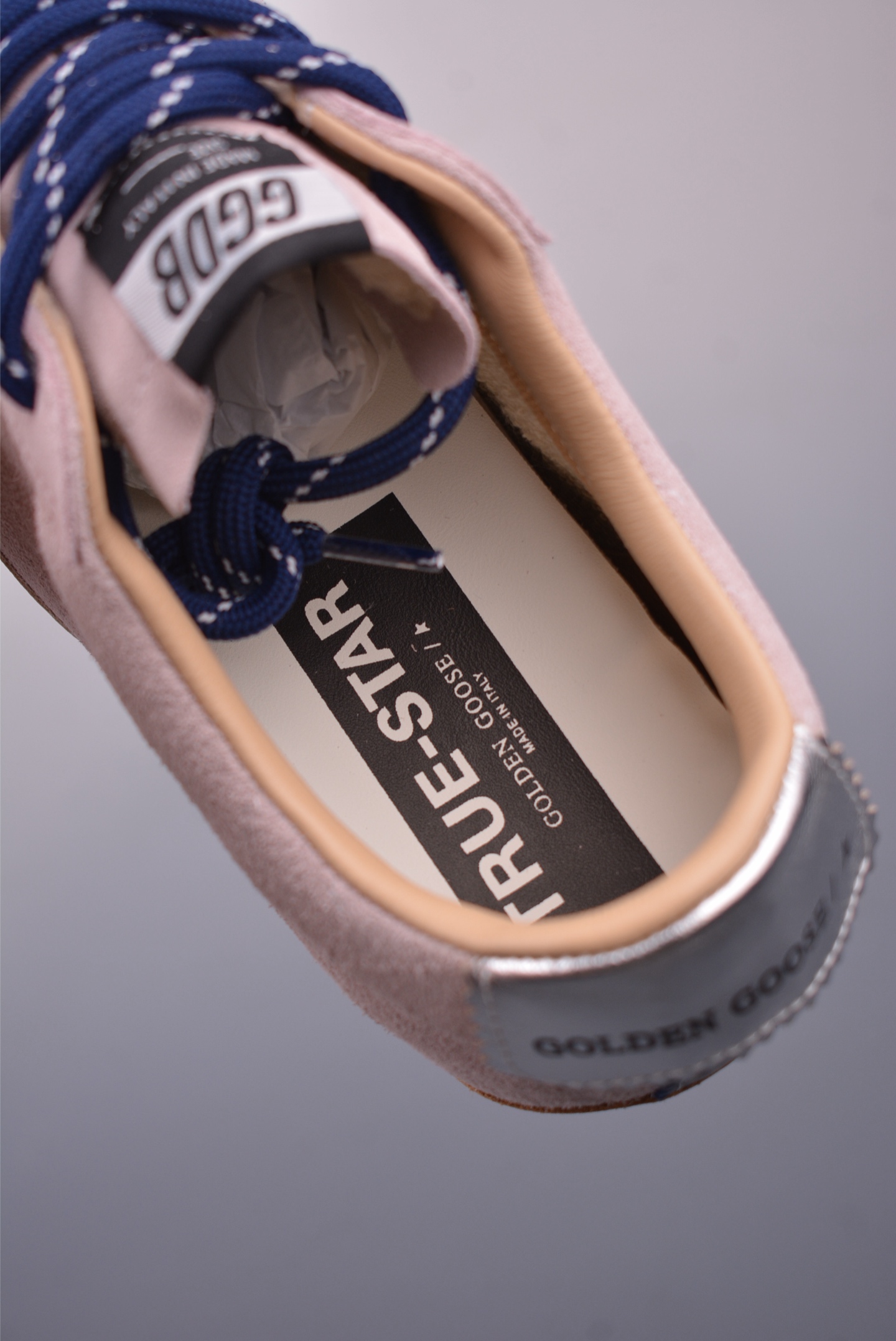 Golden Goose True Star Sneakers - Pink Suede with Silver Star Detail 9 i1747691777705 9997 0 8
