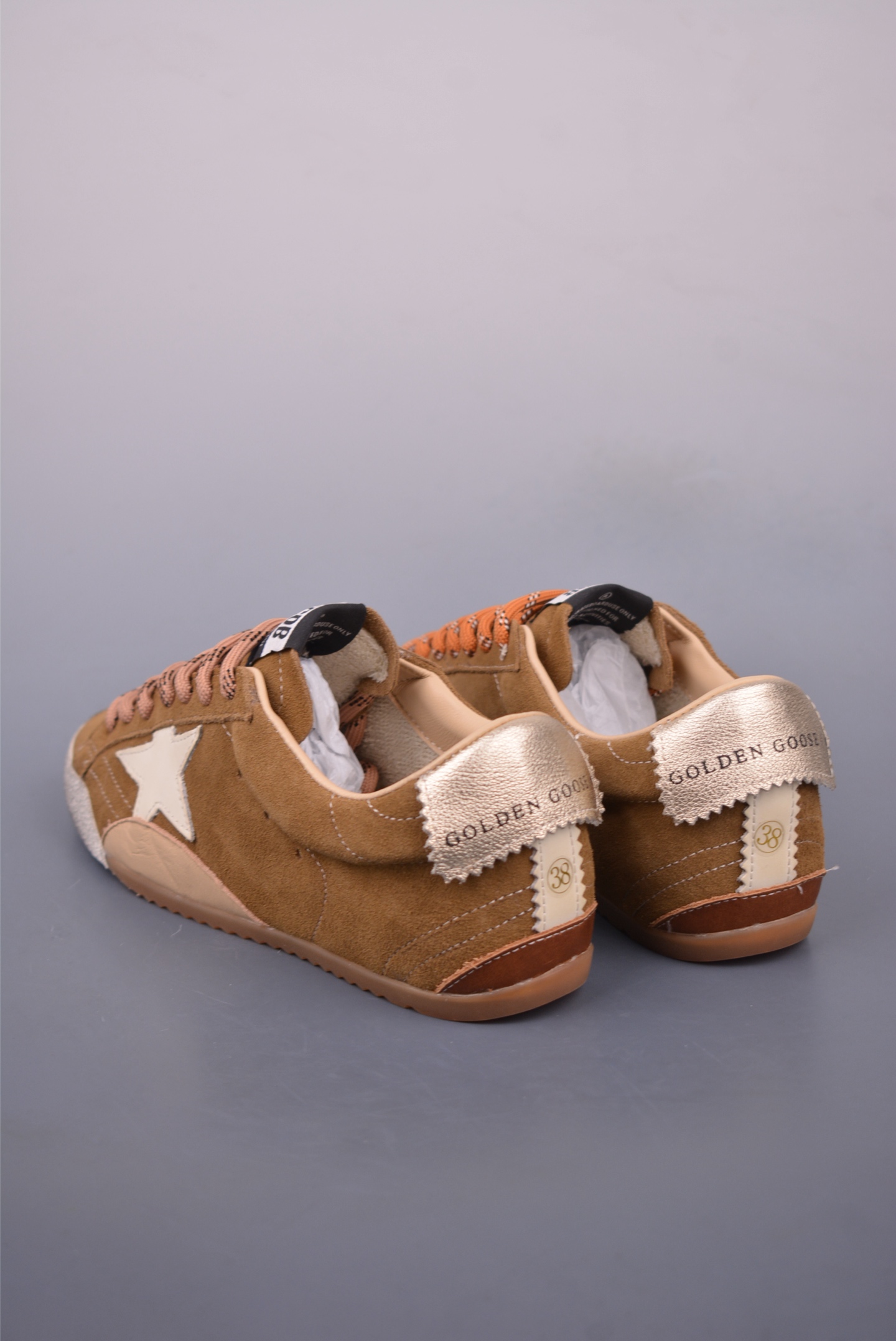 Golden Goose True Star Sneakers, Suede Leather, Unisex Fashion Shoes 3 i1747691792429 7014 0 1