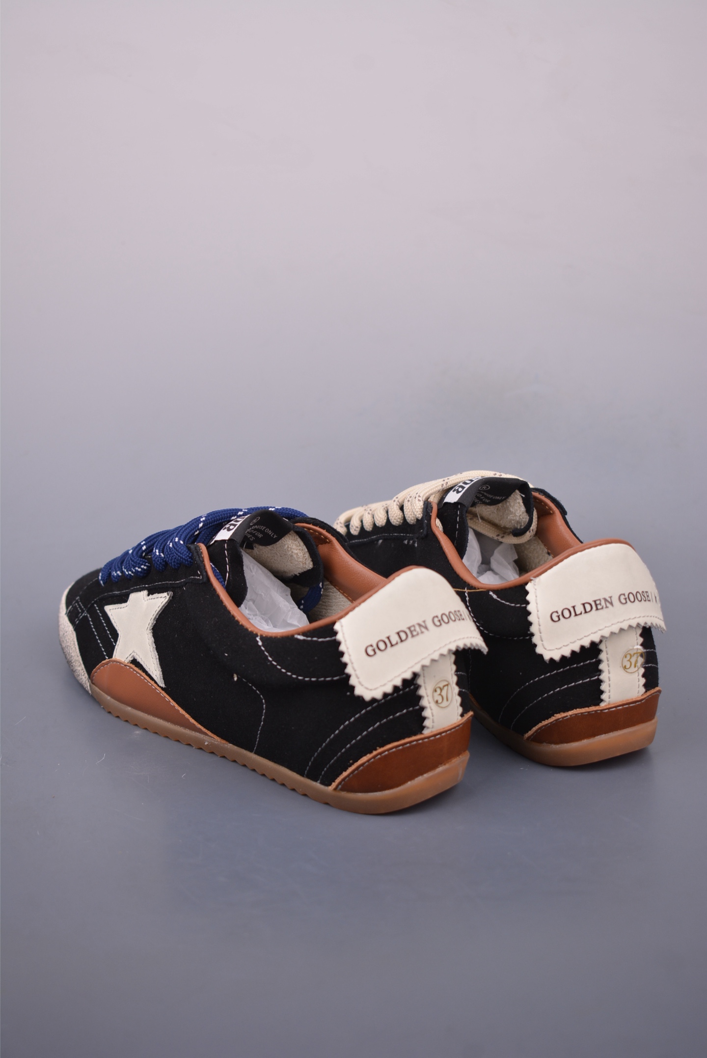 Golden Goose True Star Sneakers - Black Suede with Signature Star Patch 2 i1747691832434 2992 0 1