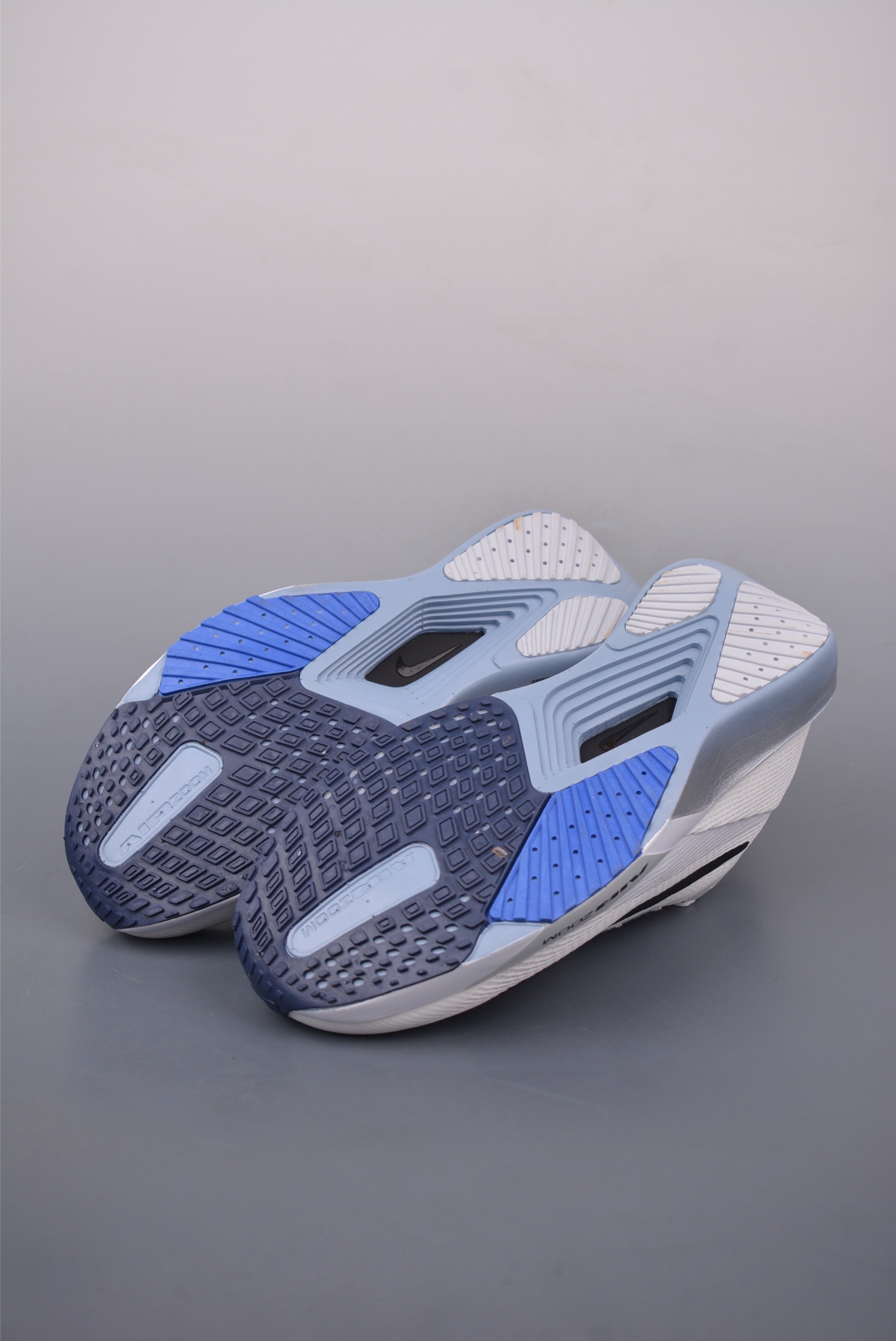 Nike Zoom Rival Fly 4 Running Shoes - Breathable, Lightweight, and Responsive 4 i1747691948102 9858 0 2