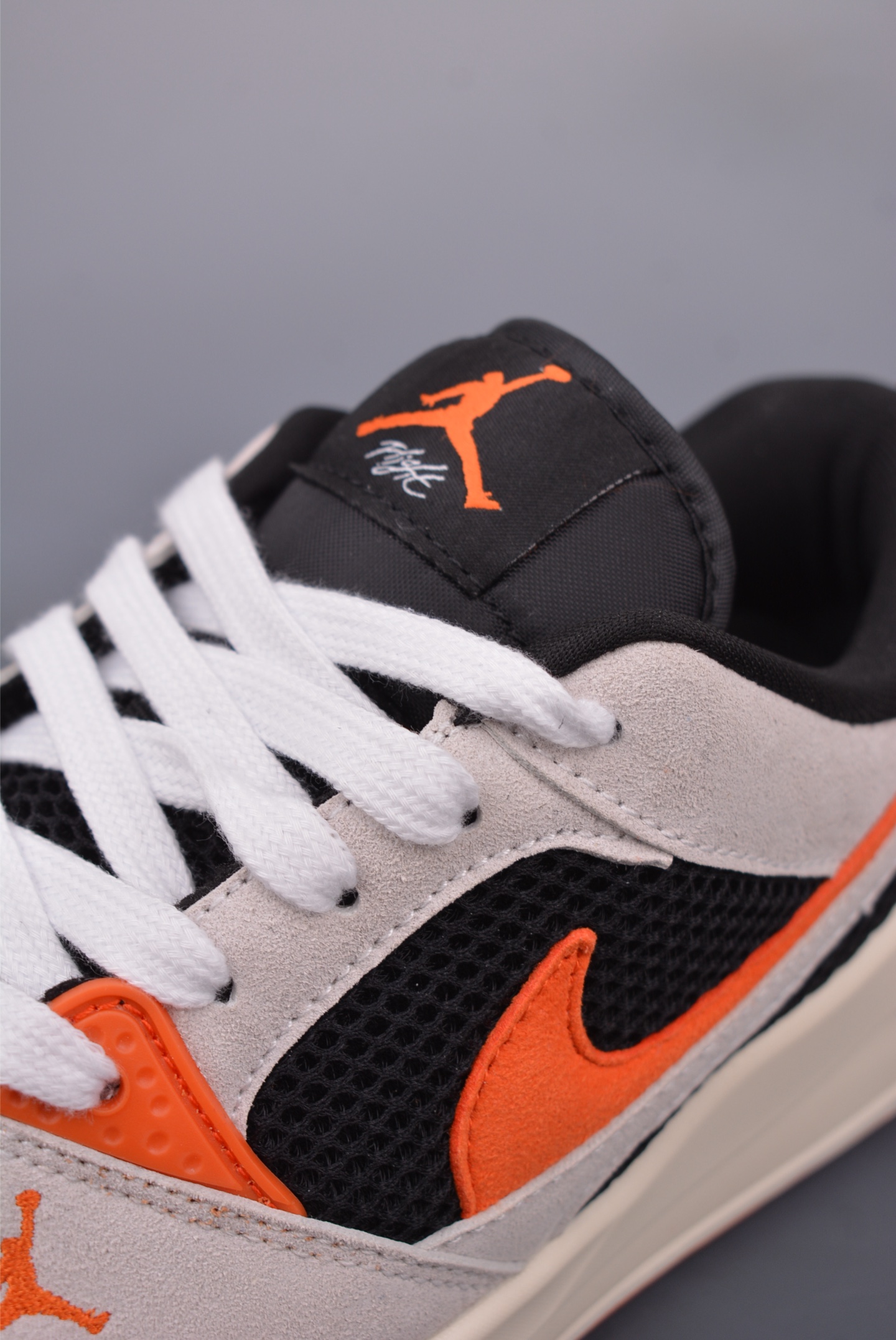 Nike Air Jordan CMFT Era Low-Top Sneakers - Breathable Mesh & Comfort 8 i1747691978411 3653 0 6