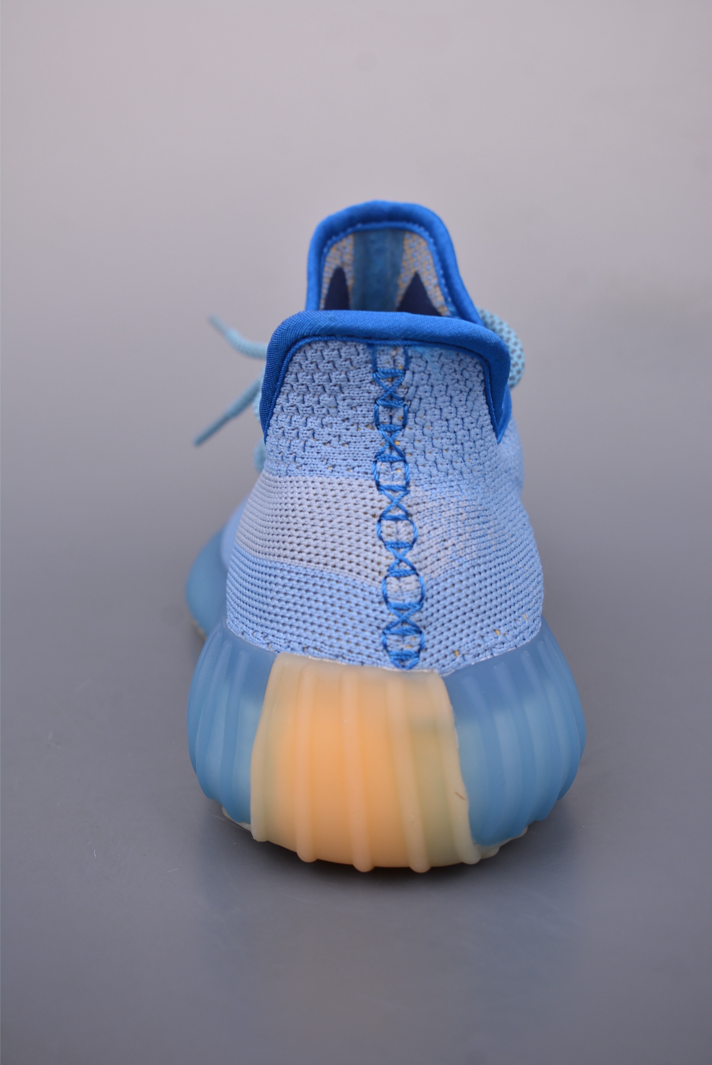 180 Yeezy 350 Boost V2 KH5053