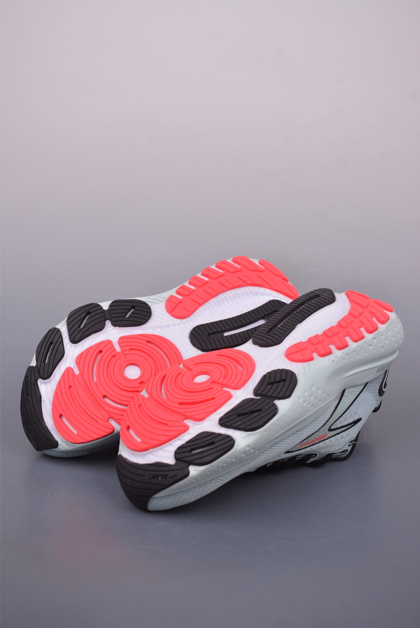 Brooks Glycerin 21: Lightweight, Cushioned Running Shoes for Women's Sizes 36-40 3 i1747692263833 1008 0 2