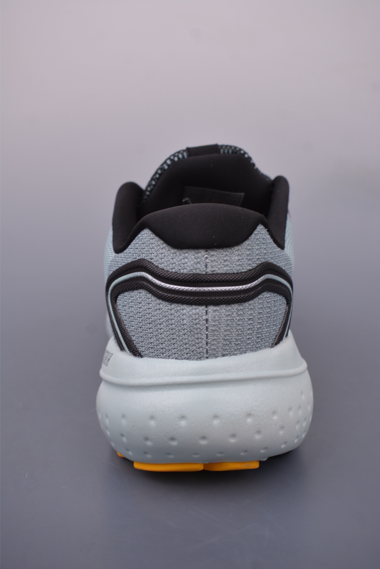 Brooks Glycerin 21 Running Shoes - Lightweight, Breathable, and Cushioned Support 4 i1747692277957 2229 0 3