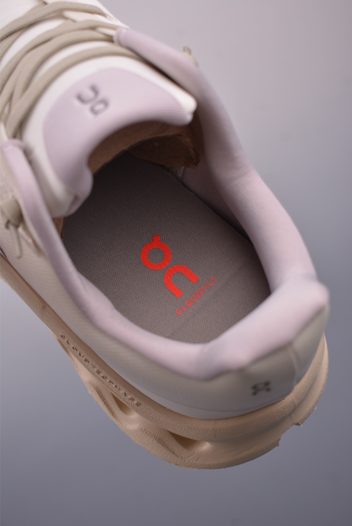 On Cloudtilt Loewe Inspired Running Shoes - CloudTec Sole, Street Style 9 i1747692573644 6549 0 8