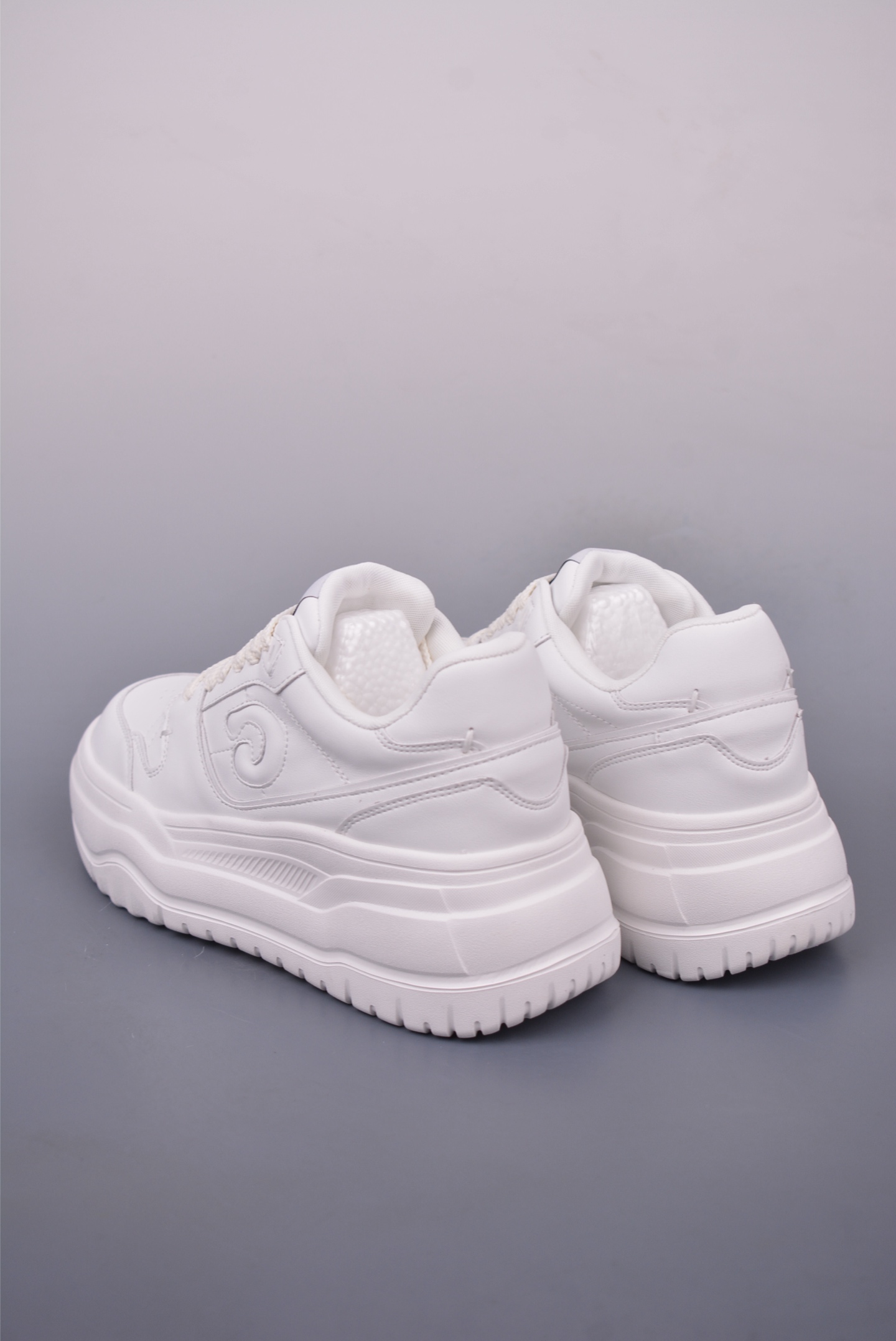 220 GG-CC Chunky Low 厚底增高运动老爹鞋 G25U5338C