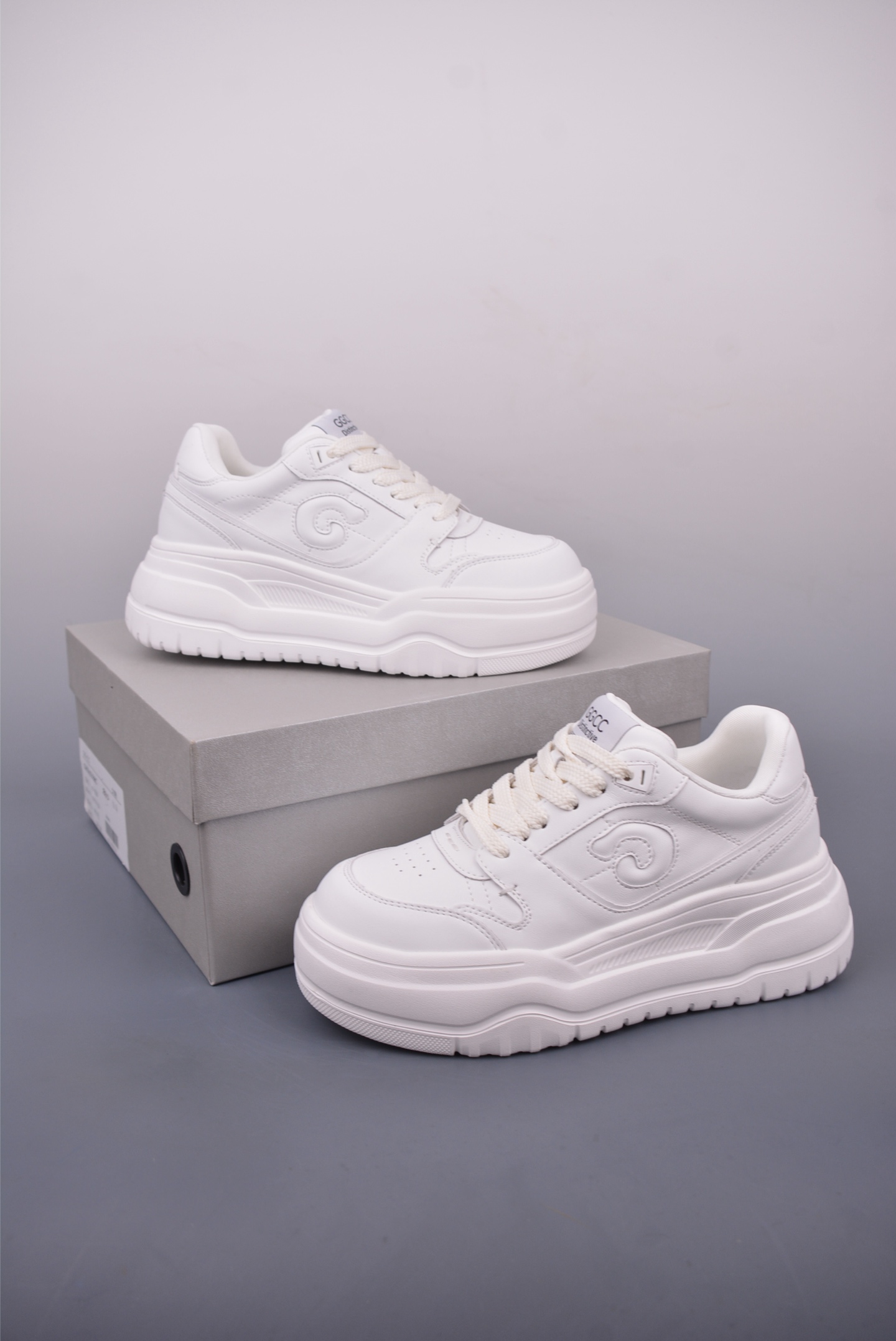 220 GG-CC Chunky Low 厚底增高运动老爹鞋 G25U5338C
