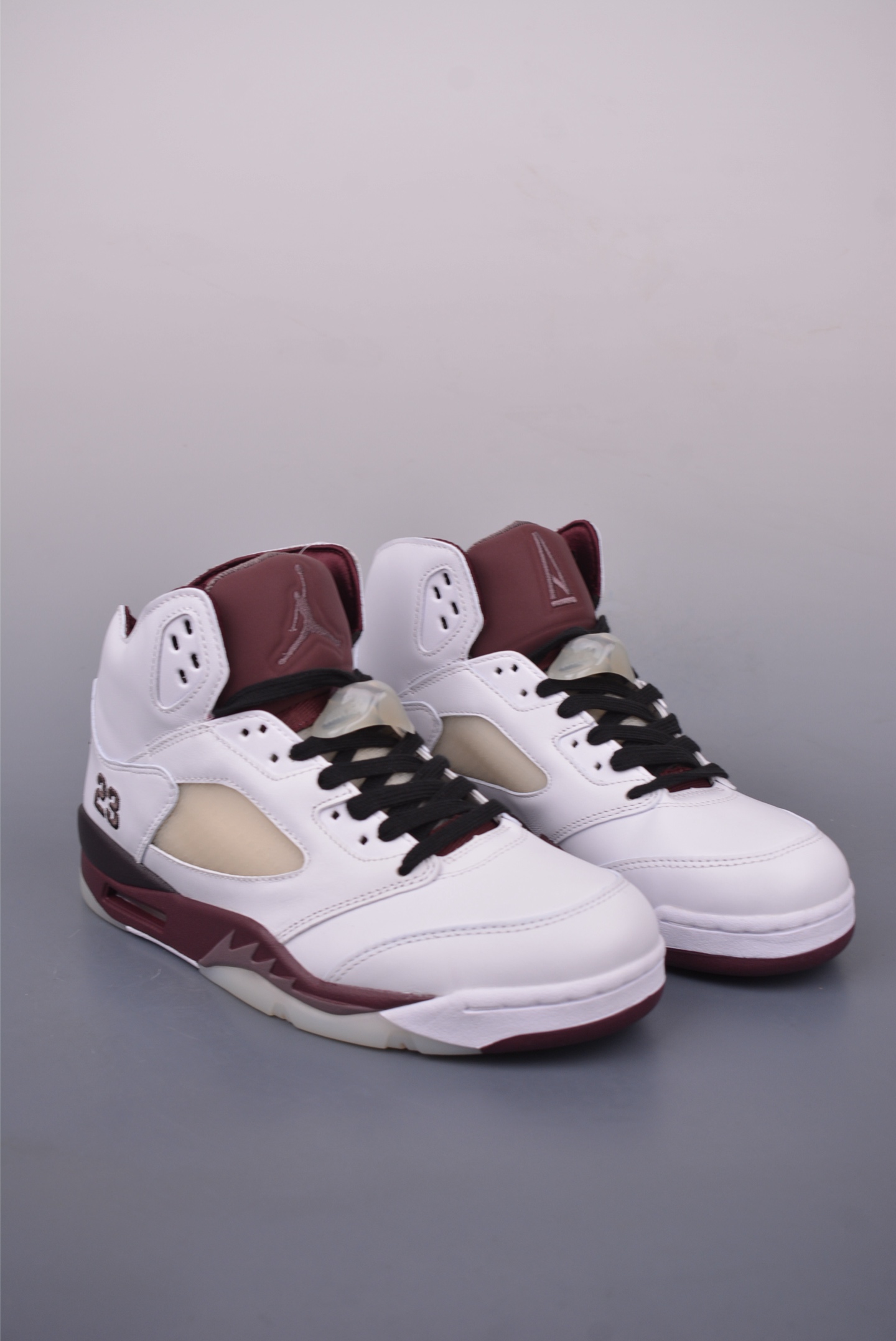 A Ma Maniére x Air Jordan 5 Retro 'Burgundy Crush' White Burgundy Shoes 2 i1747692882526 1225 0 0