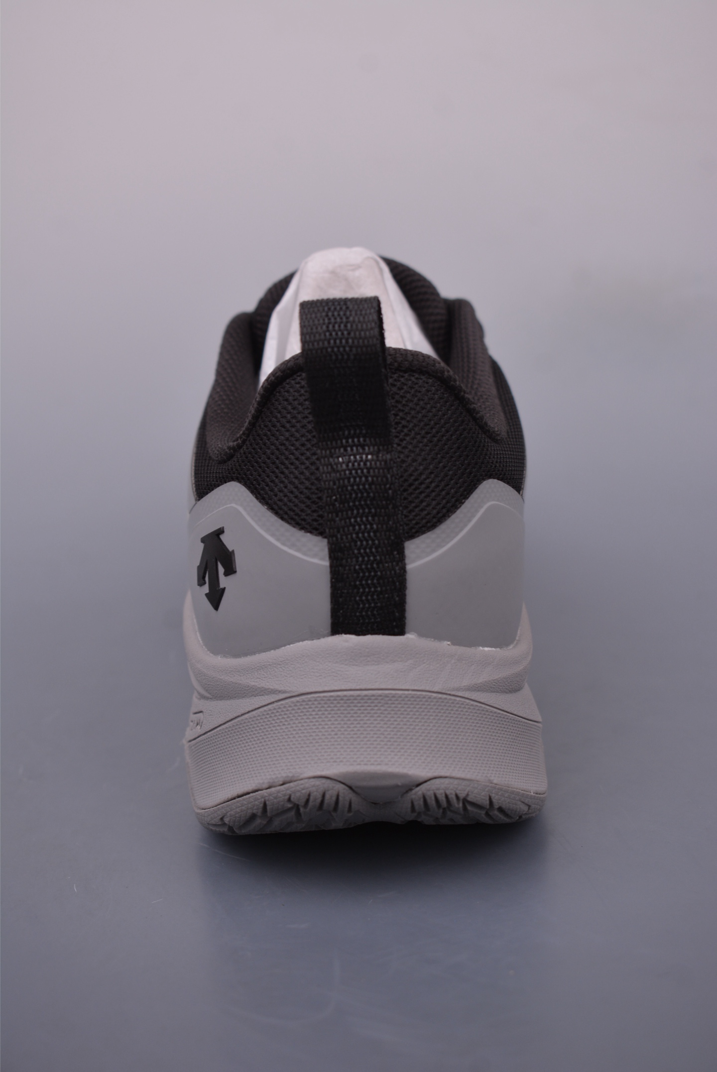 Descente Lavitate Wire 2.0 Men's Trail Running Shoes - Lightweight and Durable 5 i1747693111851 4159 0 3