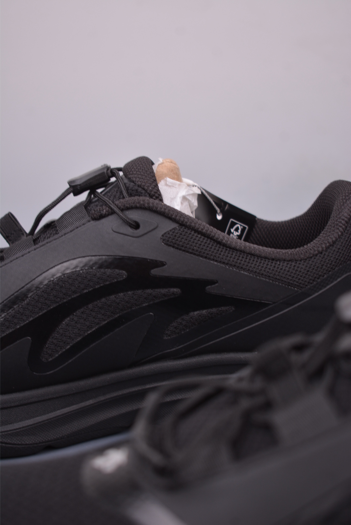 Descente Lavitate Wire 2.0 Men's Trail Running Shoes - Waterproof, Lightweight 9 i1747693133807 3181 0 7