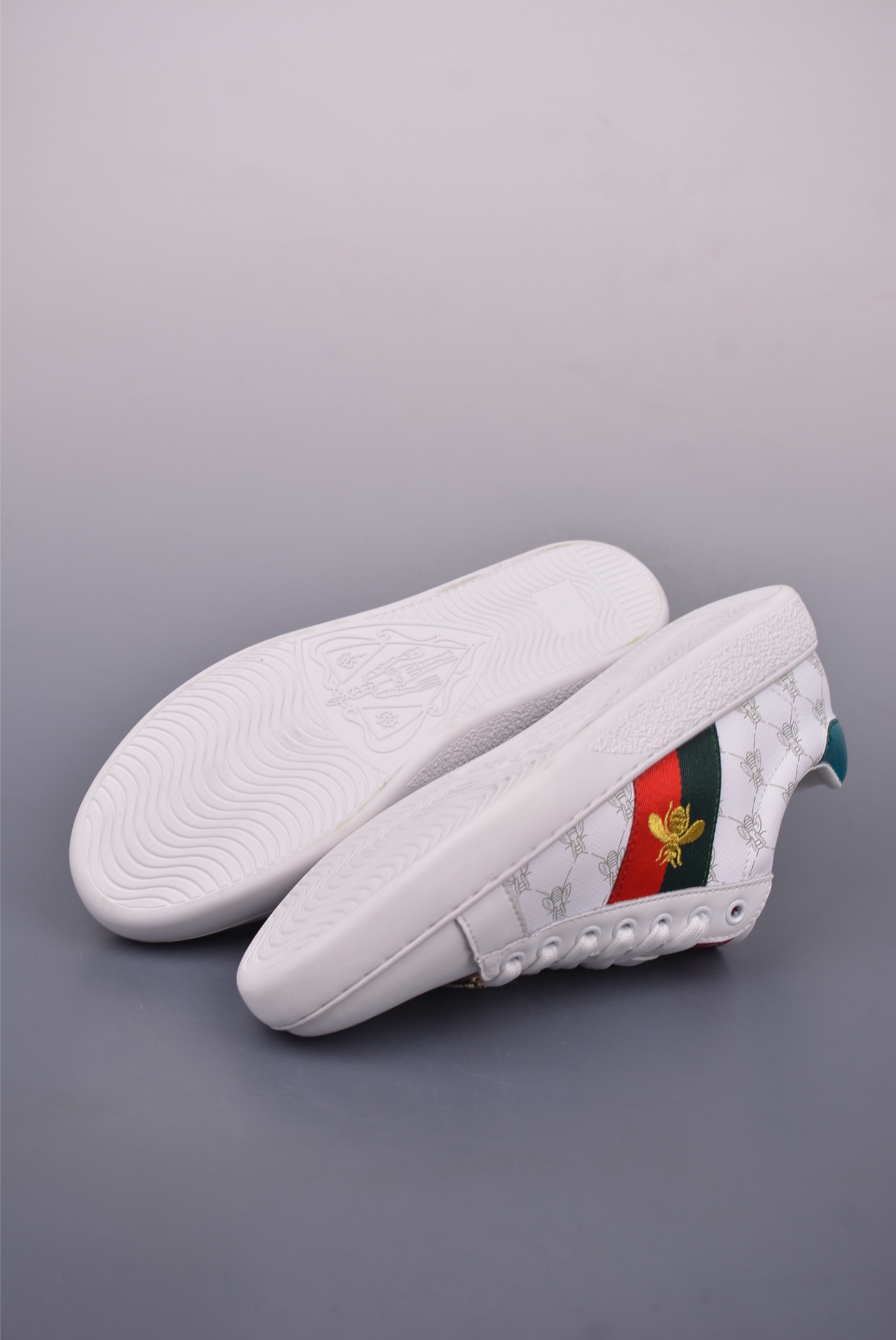 Gucci Men's Ace Embroidered Sneaker - Stylish, Comfortable, and Durable 4 i1747693186752 4413 0 2