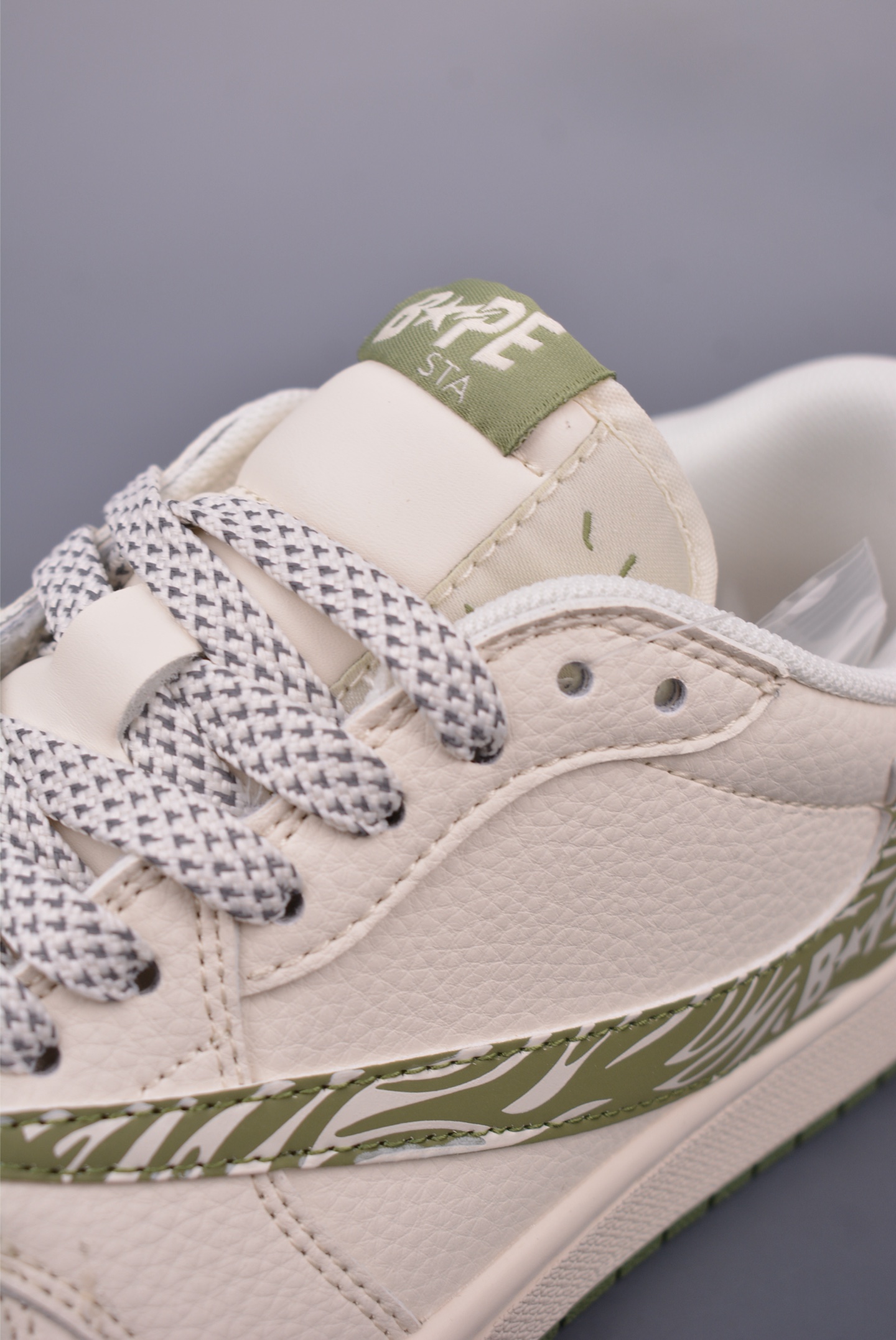 260 Fragment x Travis Scott x 猿人头 Air Jordan 1 Low 三方联名倒钩 HS8068-001