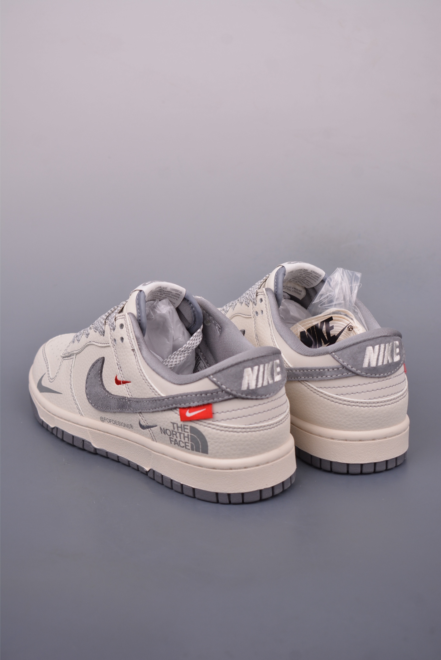 Nike SB Dunk Low The North Face Collab Premium Leather Sneakers 3 i1747693477640 6955 0 1