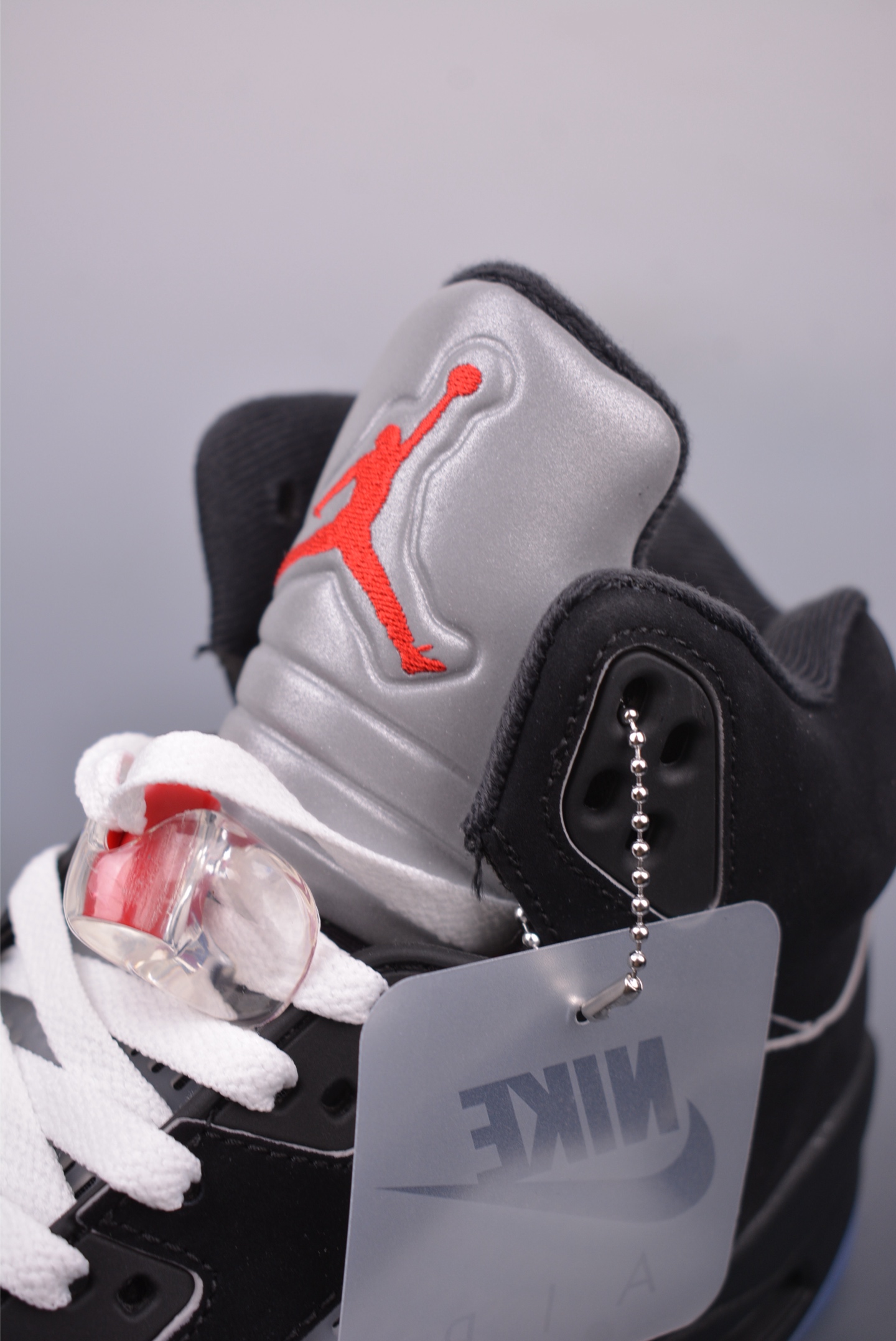 Jordan Air Jordan 5 “BLACK METALLIC REIMAGINED” 复刻黑银 HF3975-001