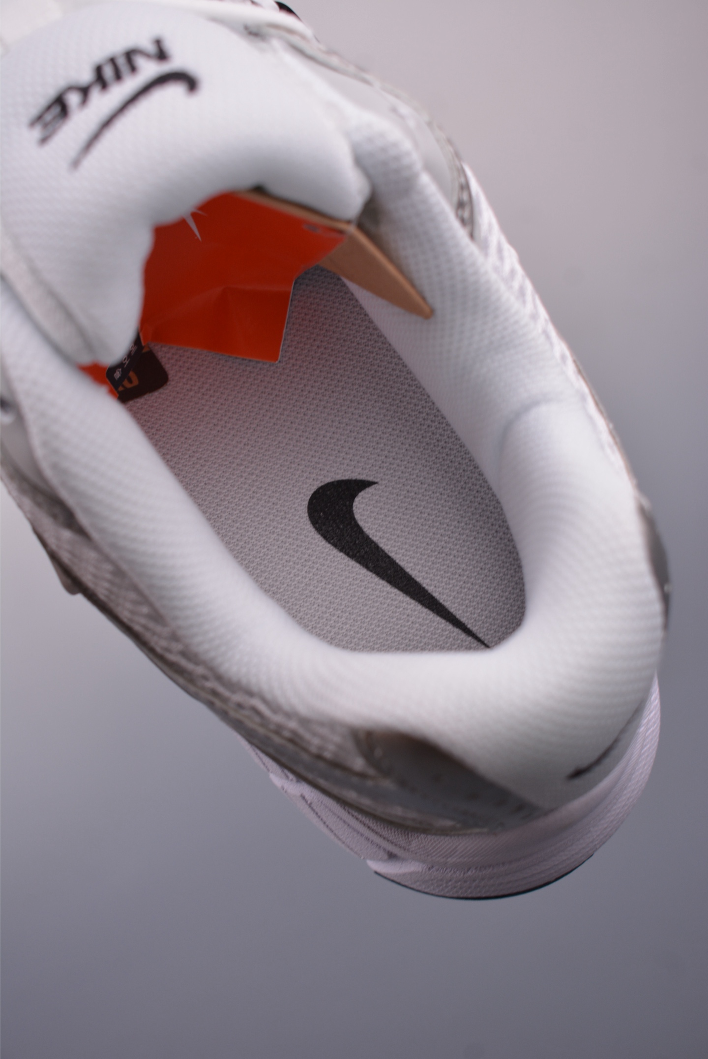 Nike V5 RNR Running Shoes - Comfortable, Versatile, and Durable 10 i1747781813620 3189 0 8