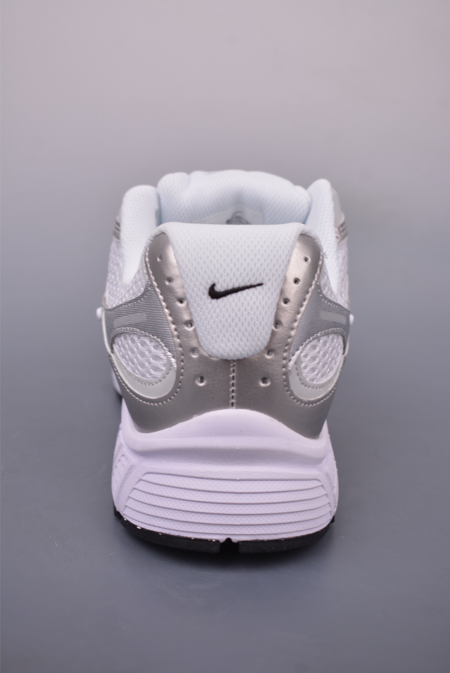 Nike V5 RNR Running Shoes - Comfortable, Versatile, and Durable 5 i1747781813665 4595 0 3