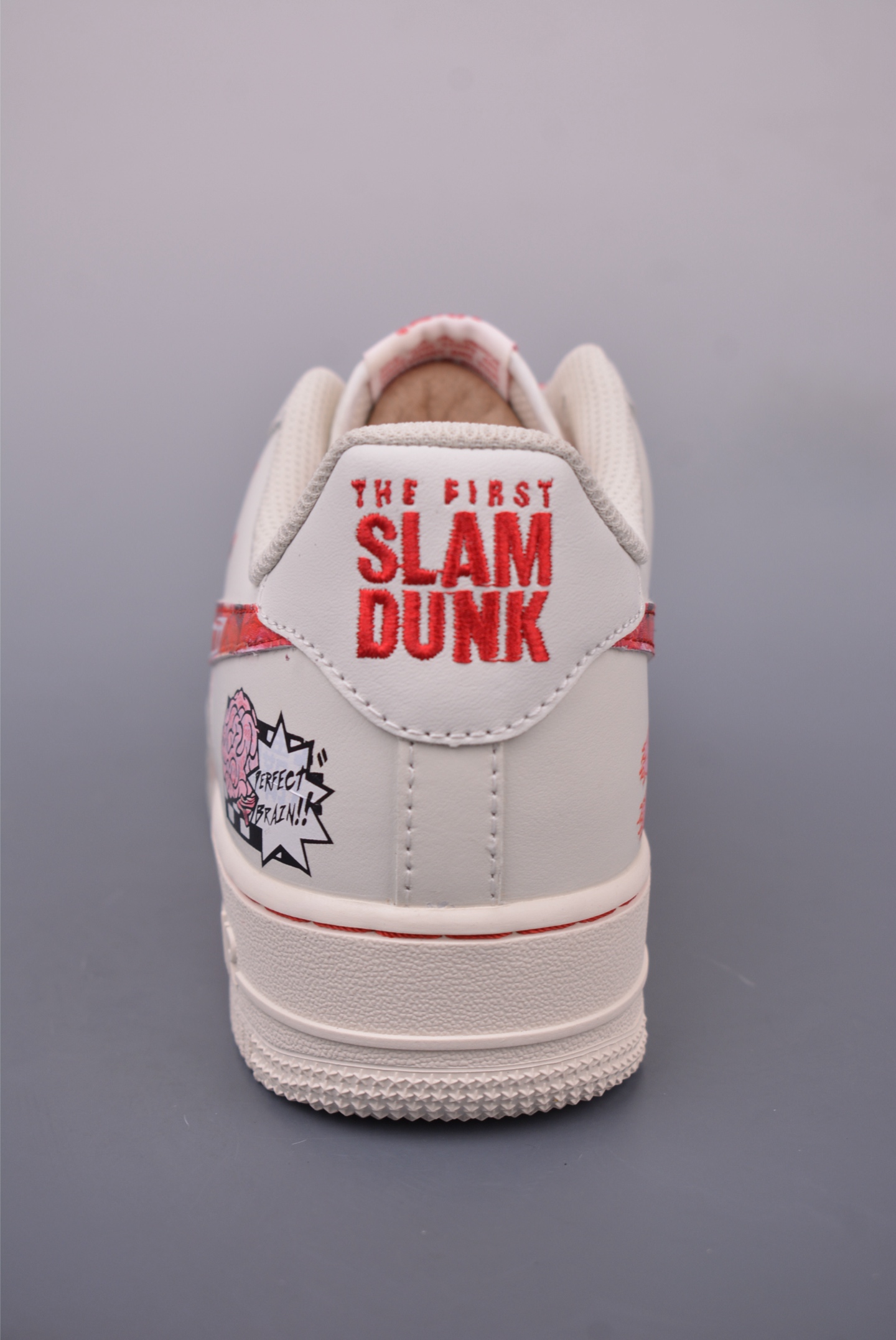 Nike Air Force 1 Low Valentine's Day Limited Edition Sneakers 5 i1747781960700 8121 0 3