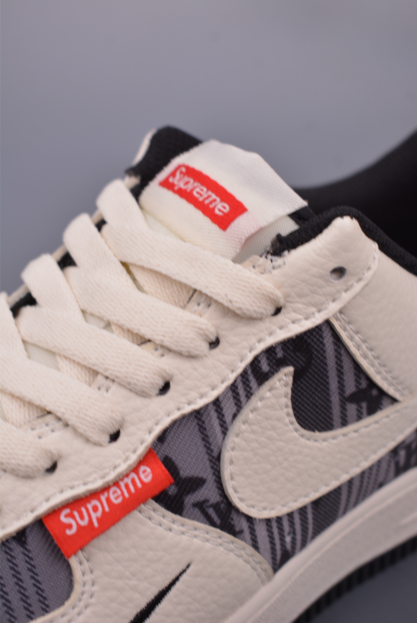Nike Air Force 1 Low Supreme Collaboration - Premium Quality Sneaker 7 i1747781992182 5971 0 6