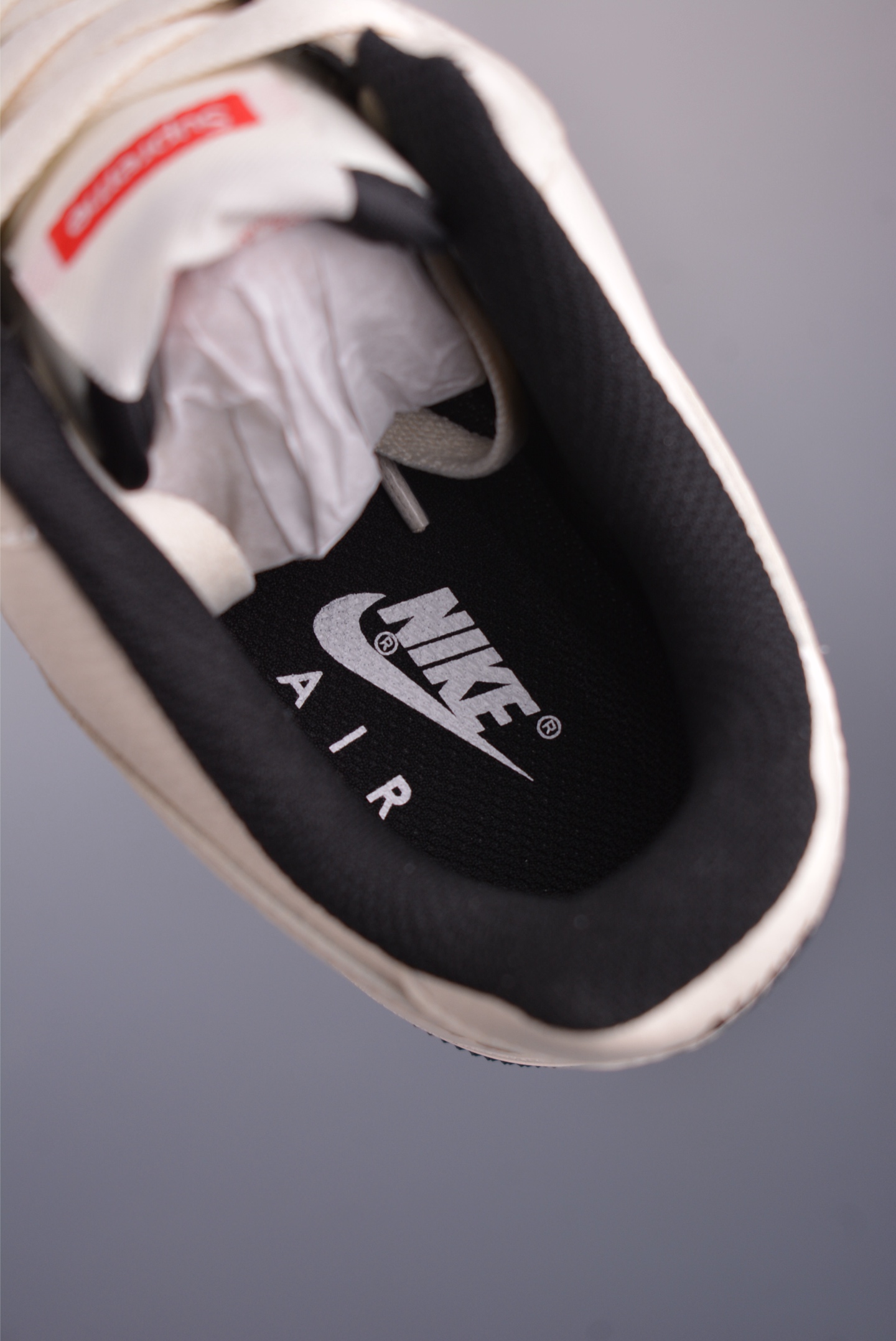 Nike Air Force 1 Low Supreme Collaboration - Premium Quality Sneaker 9 i1747781996128 681 0 8
