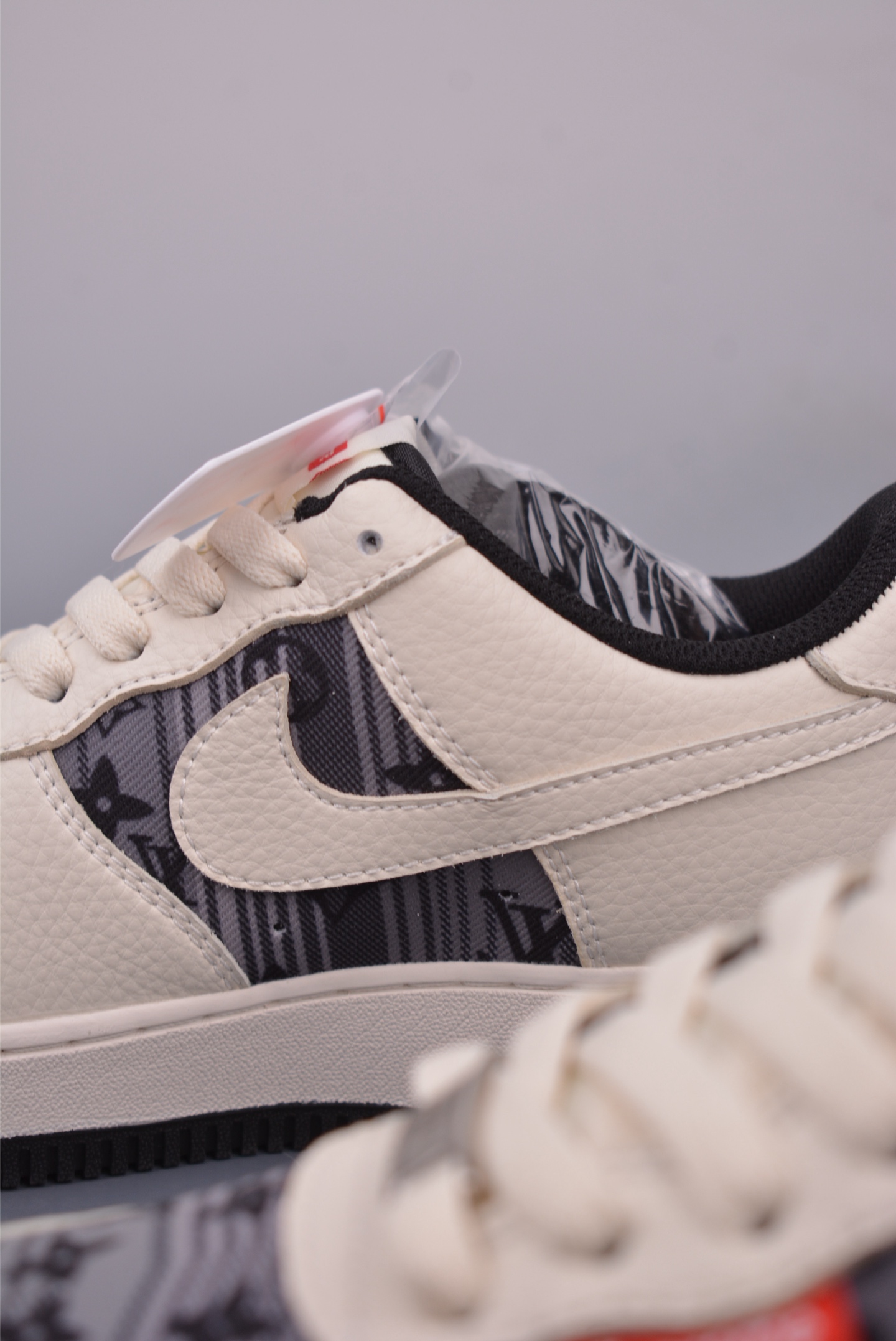 Nike Air Force 1 Low Supreme Collaboration - Premium Quality Sneaker 8 i1747781996151 5855 0 7