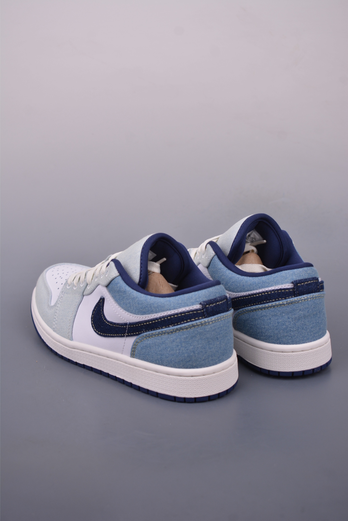 原装裸鞋级 市面最高工艺产物 Air Jordan 1 Low水洗牛仔 IH0648-141