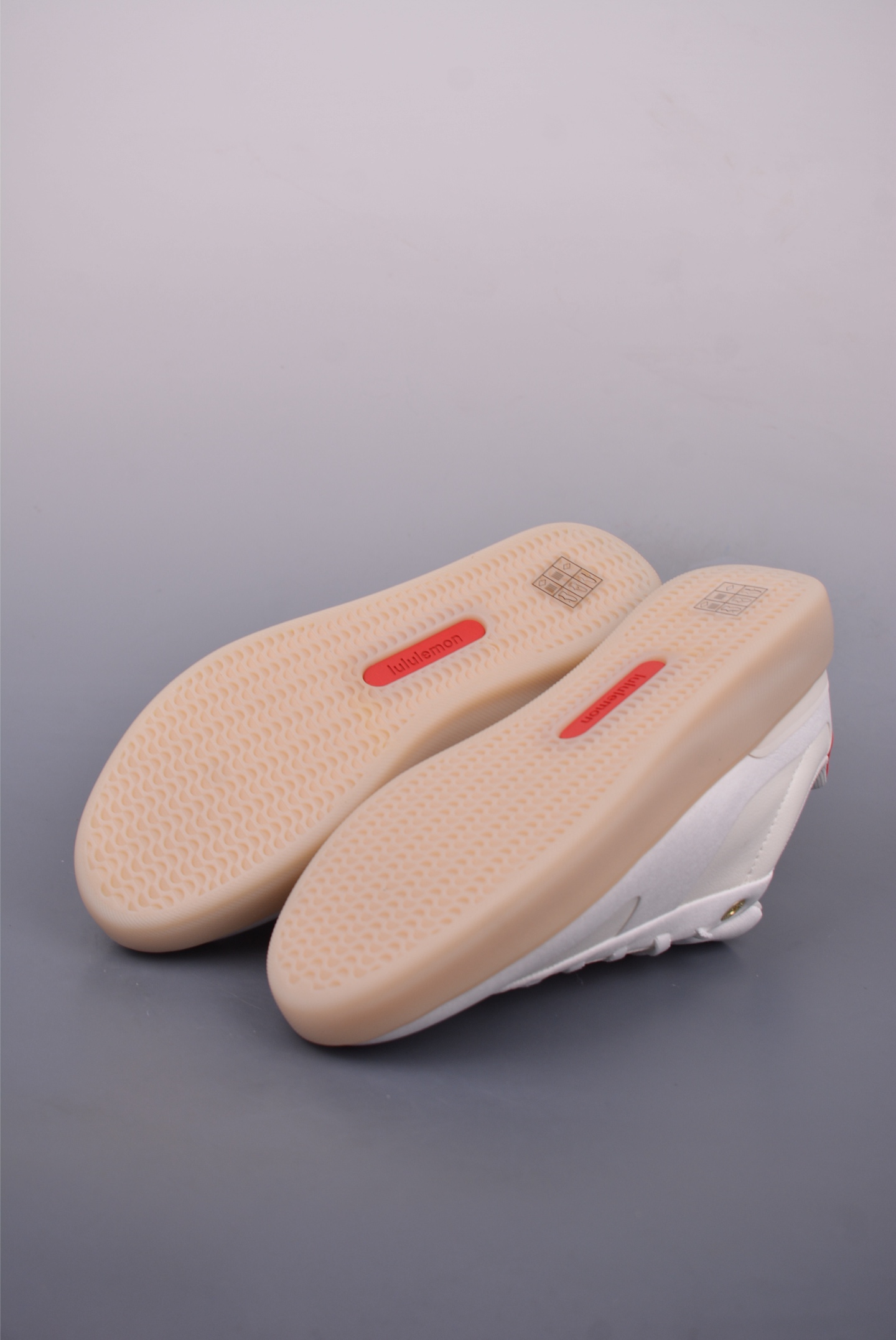Lululemon Cityverse Low White Training Sneakers - Breathable & Stylish 3 i1747782224858 8594 0 2