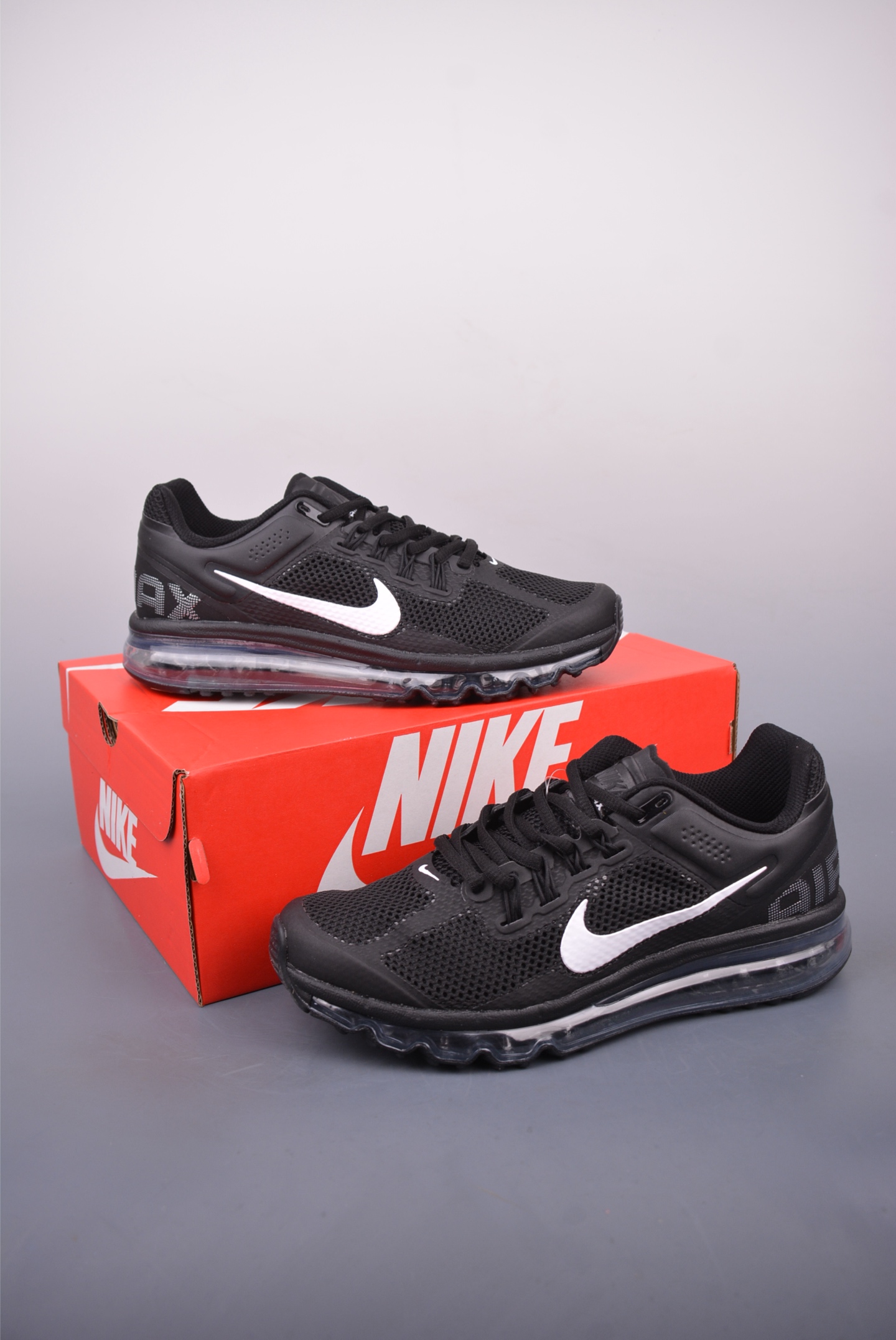 NIKE Air Max 2013 耐克复古透气网布 全掌气垫 缓震跑步鞋 554886-108