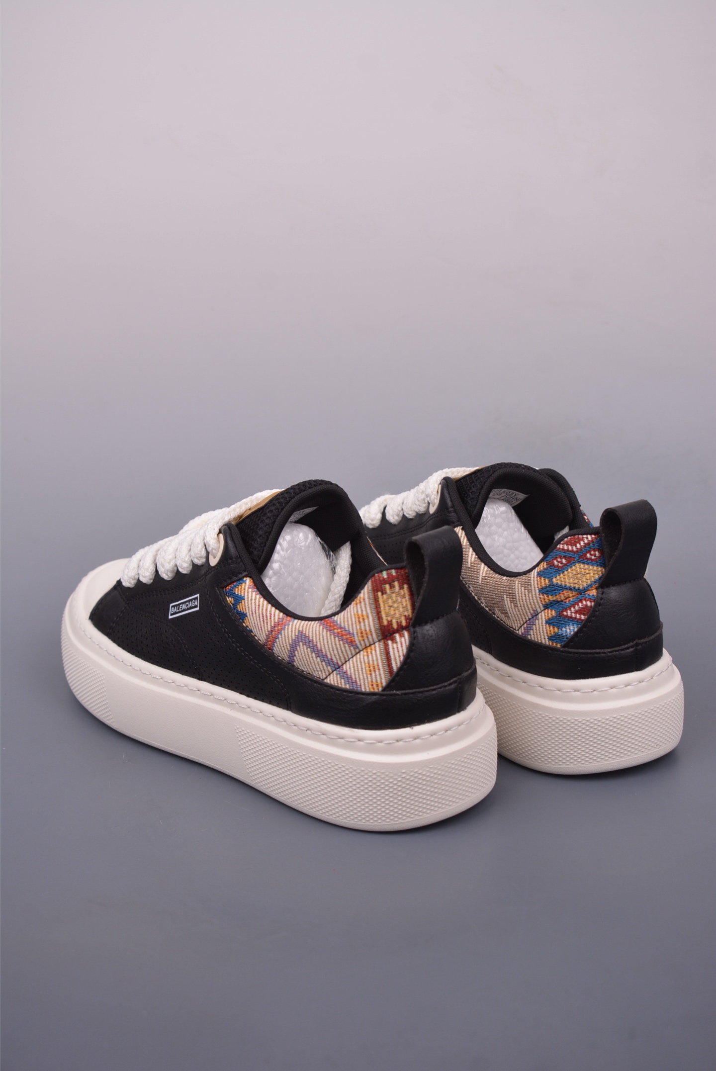 220 23ss巴黎世家BALENCIAGA Sneaker”Rose Pink/Black”运动休闲鞋系列 低帮潮流风百搭休闲运动鞋 808439