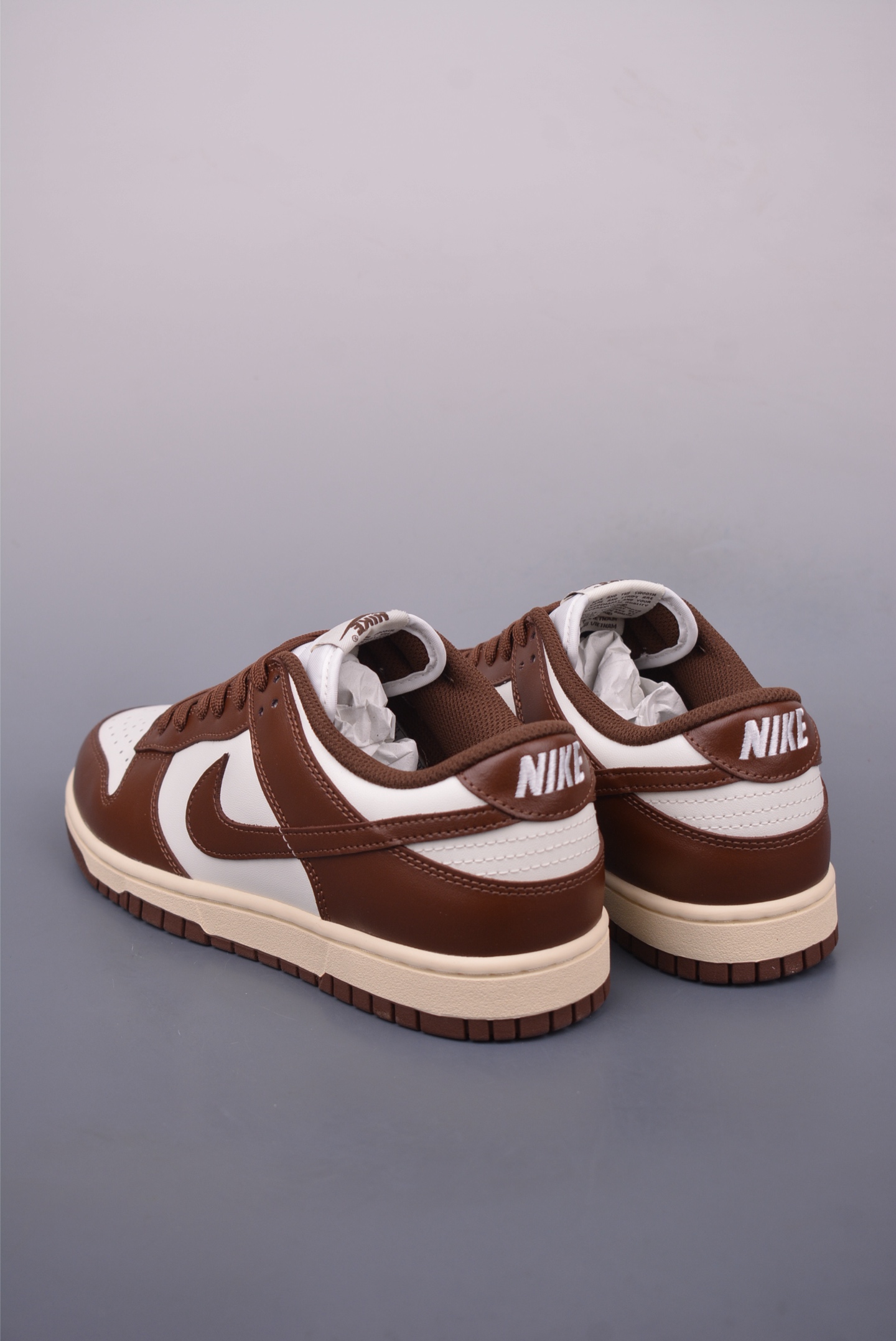 Nike SB Dunk Low Mocha: Premium Leather, Comfortable Fit, and Stylish Design 3 i1747866712639 998 0 1