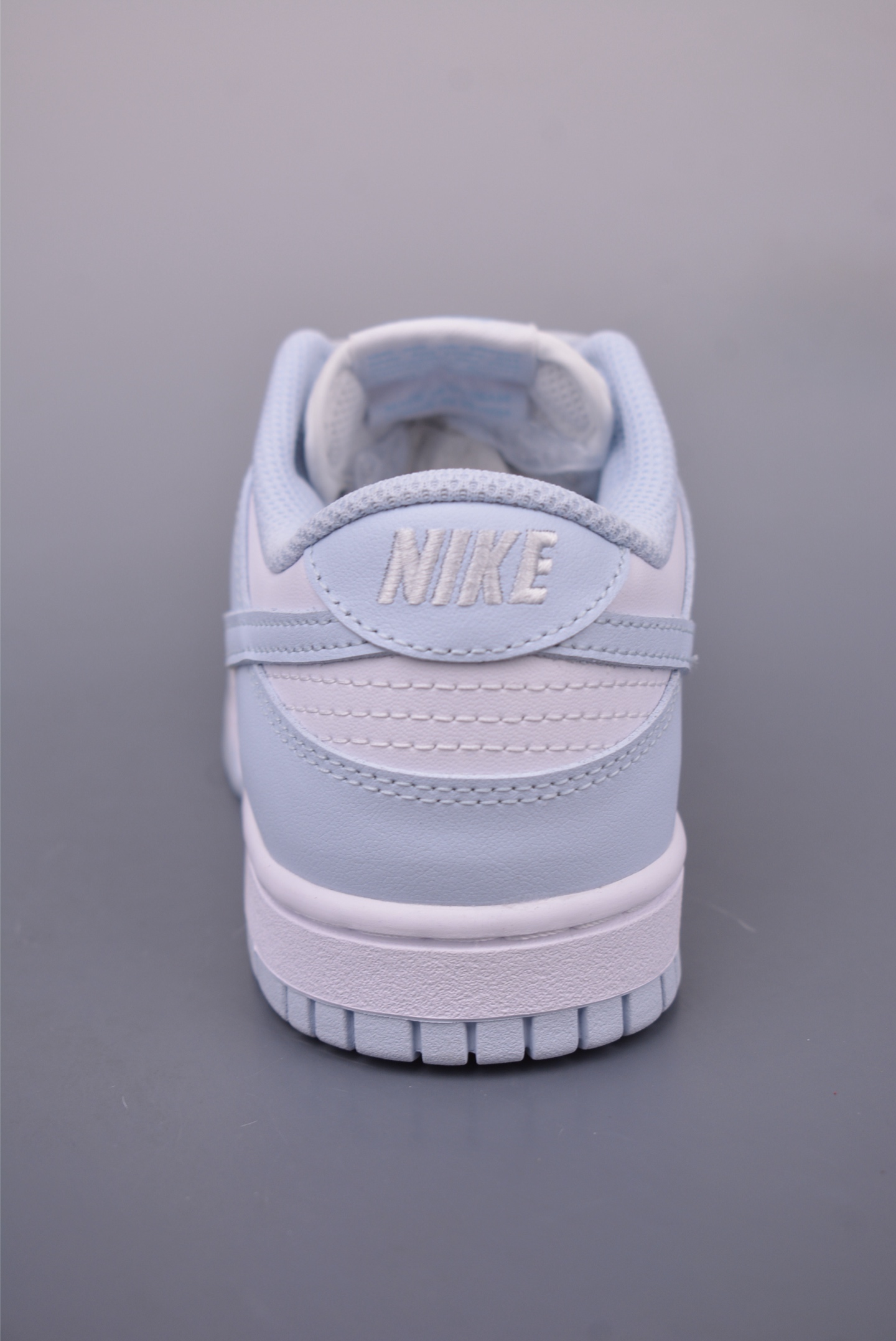Nike SB Dunk Low 'Cloud Mist Blue' Premium Leather Sneakers 5 i1747866787528 3721 0 3