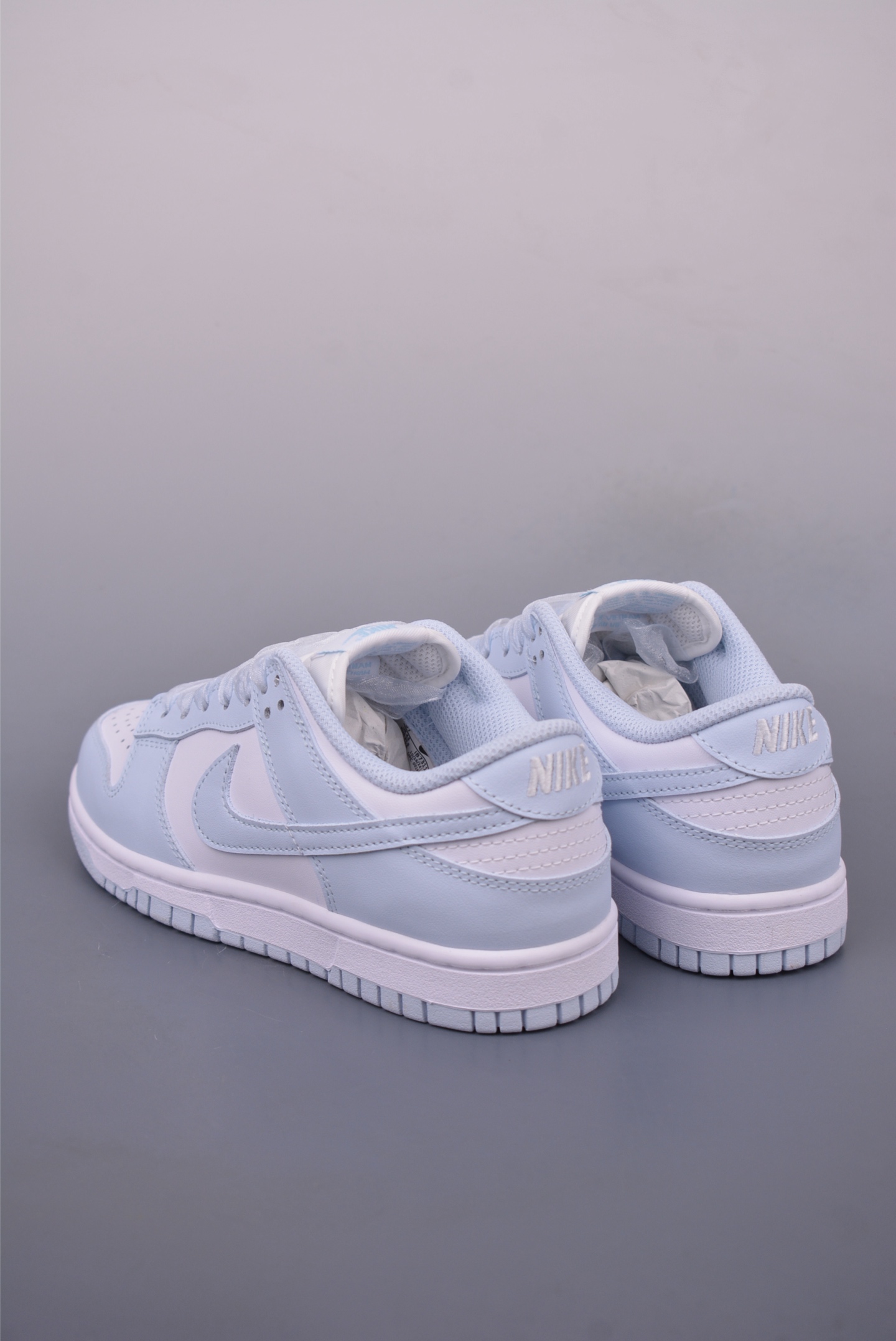 Nike SB Dunk Low 'Cloud Mist Blue' Premium Leather Sneakers 3 i1747866787556 1516 0 1