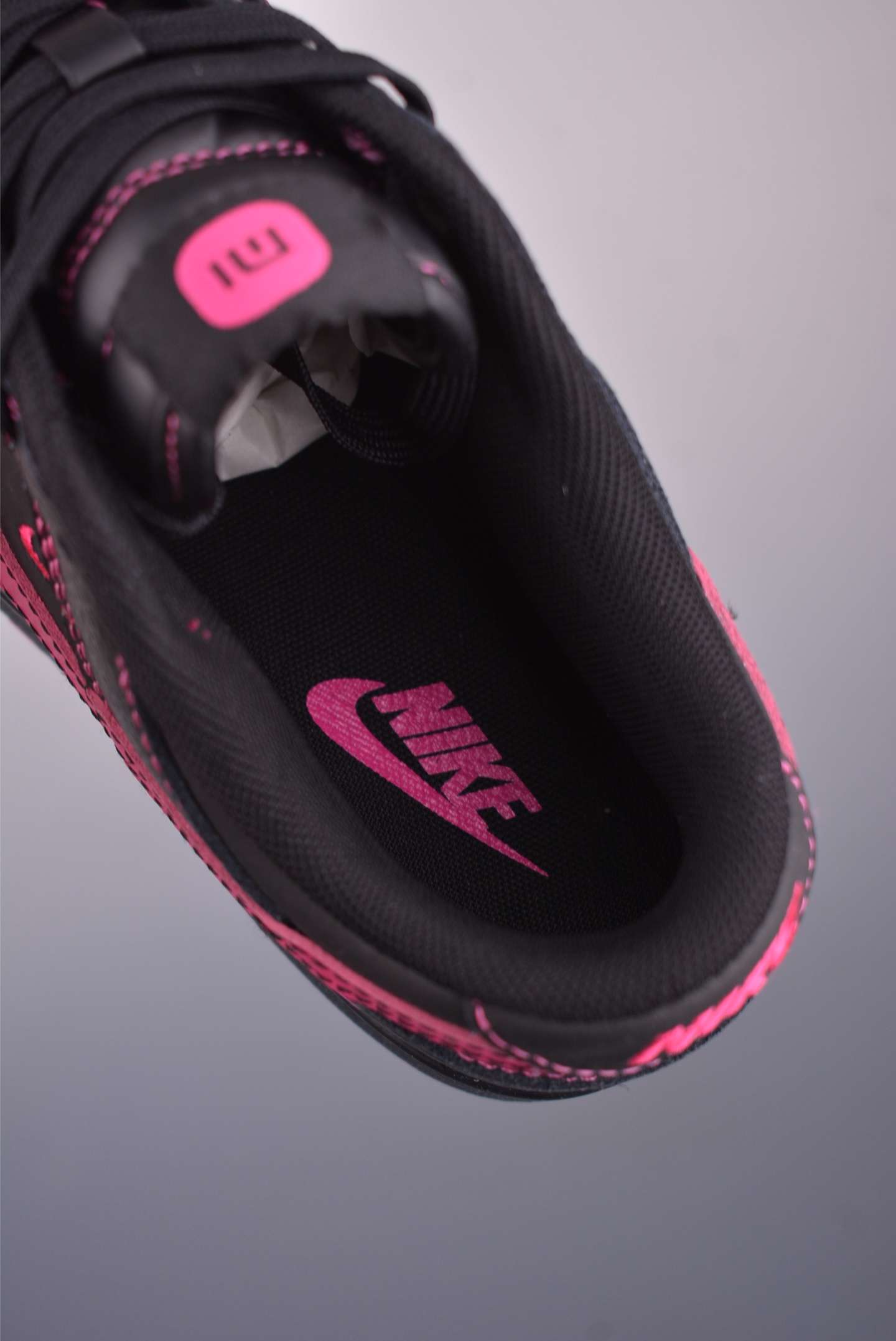 Nike SB Dunk Low DIY Sneakers - Black/Pink, Original Leather, Perfect Details 10 i1747866836352 1332 0 8
