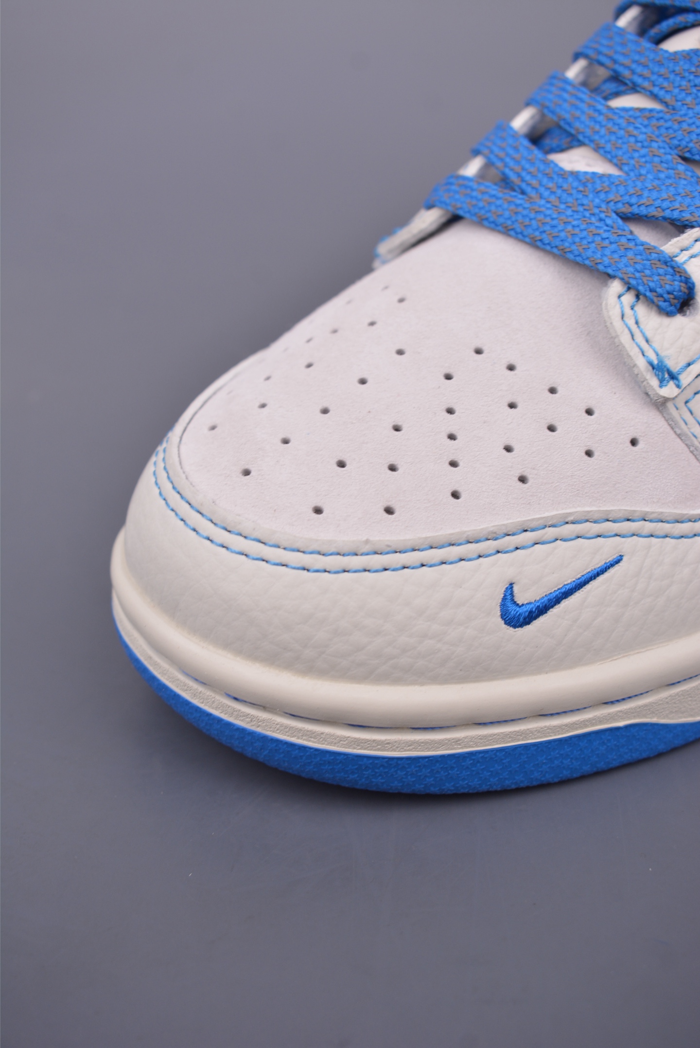 Nike SB Dunk Low DIY Sneakers Original Leather Comfort 6 i1747866869823 8612 0 5